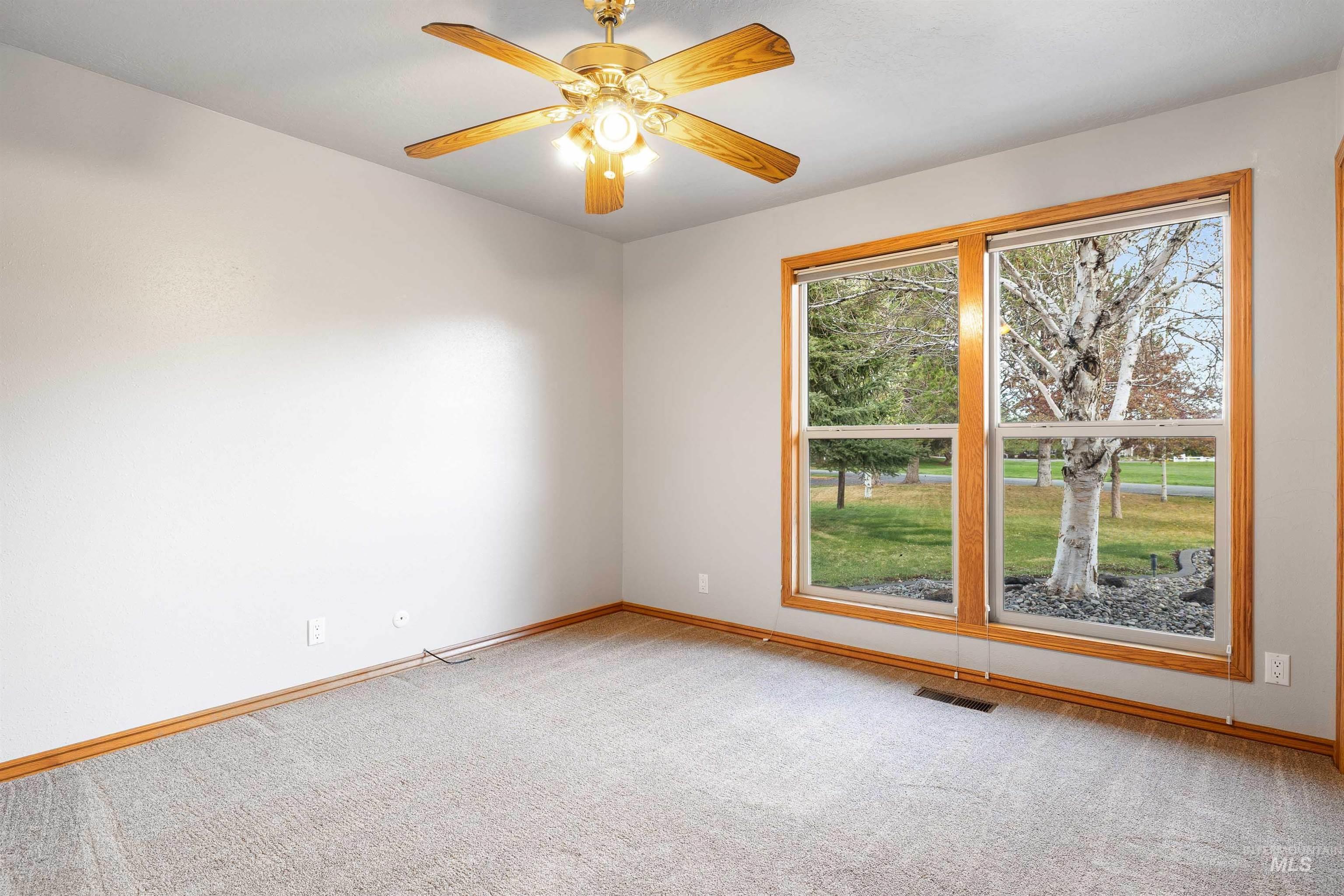 295 Howard Drive, Twin Falls, Idaho 83301, 3 Bedrooms, 2 Bathrooms, Residential For Sale, Price $479,900, 98980904