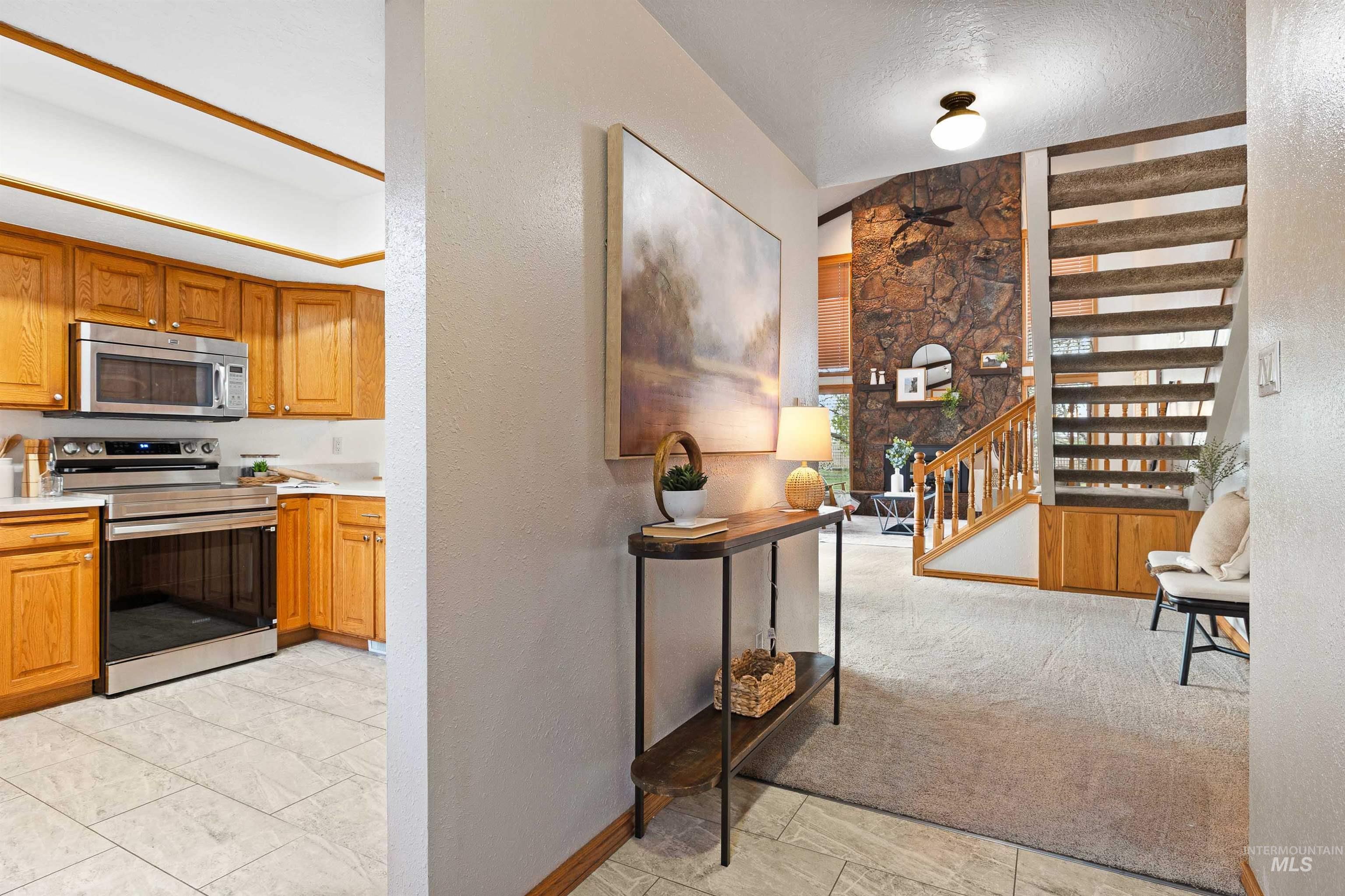 295 Howard Drive, Twin Falls, Idaho 83301, 3 Bedrooms, 2 Bathrooms, Residential For Sale, Price $479,900, 98980904