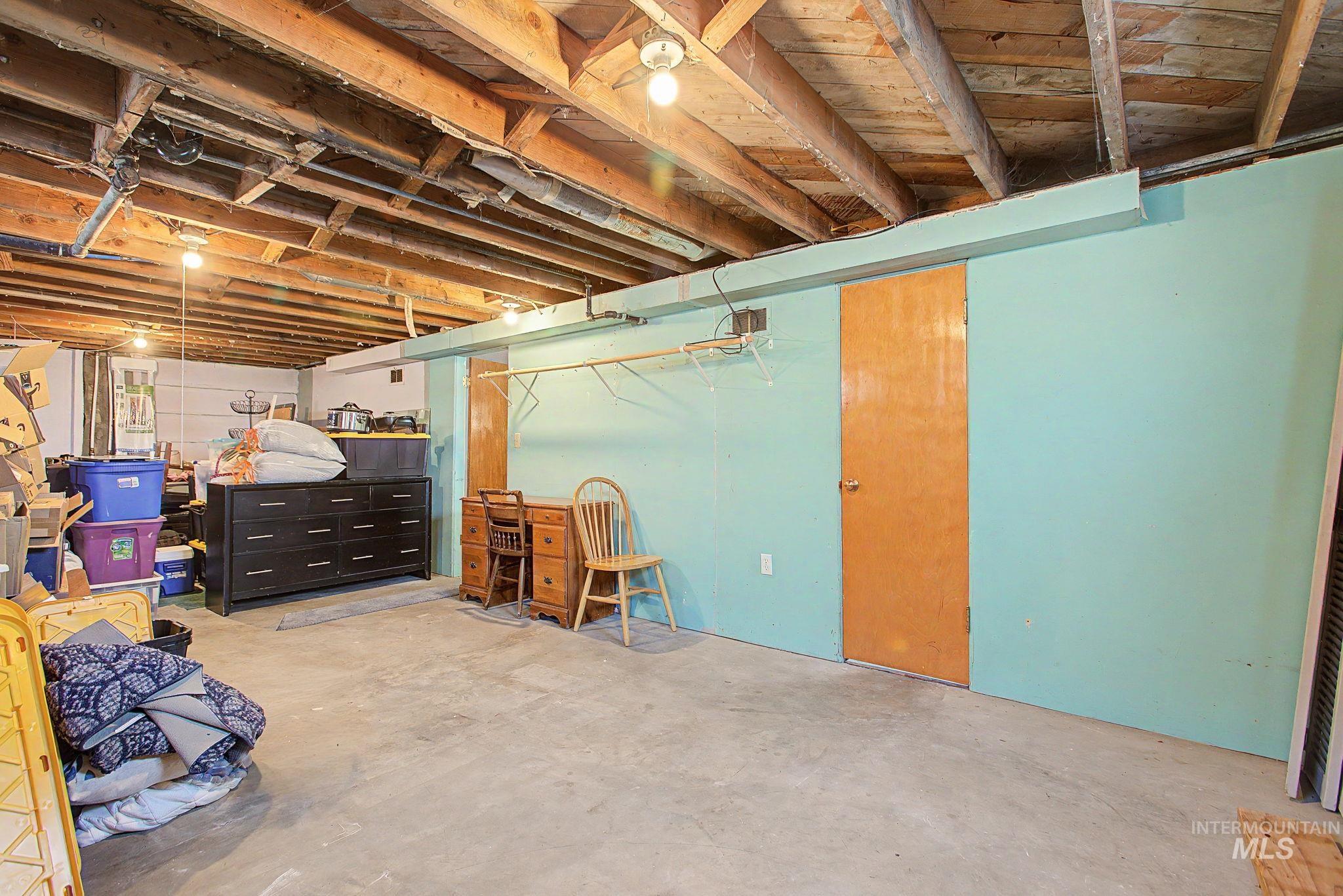 809 Bryden Ave, Lewiston, Idaho 83501, 3 Bedrooms, 1 Bathroom, Residential For Sale, Price $354,900,MLS 98980905