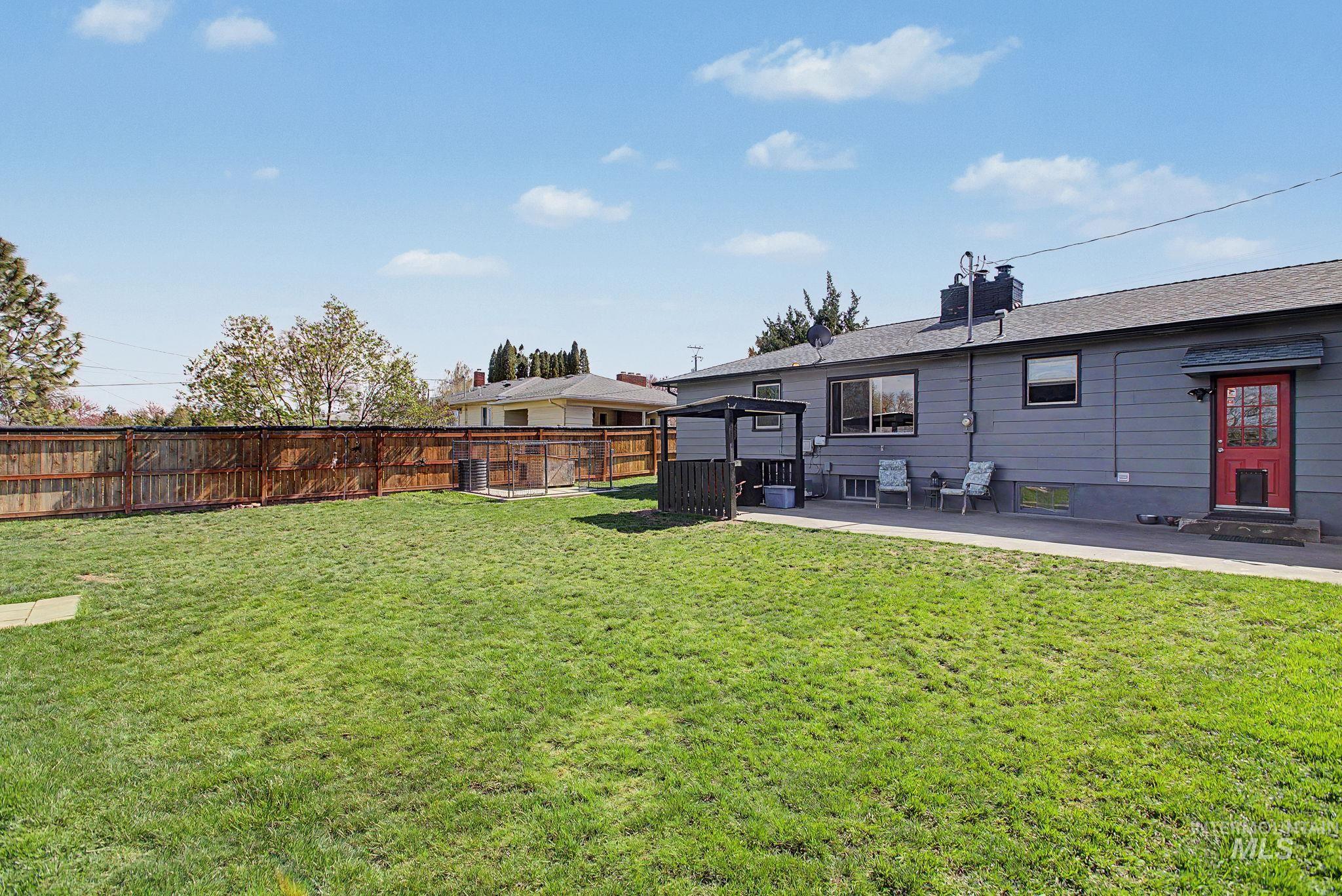 809 Bryden Ave, Lewiston, Idaho 83501, 3 Bedrooms, 1 Bathroom, Residential For Sale, Price $354,900,MLS 98980905