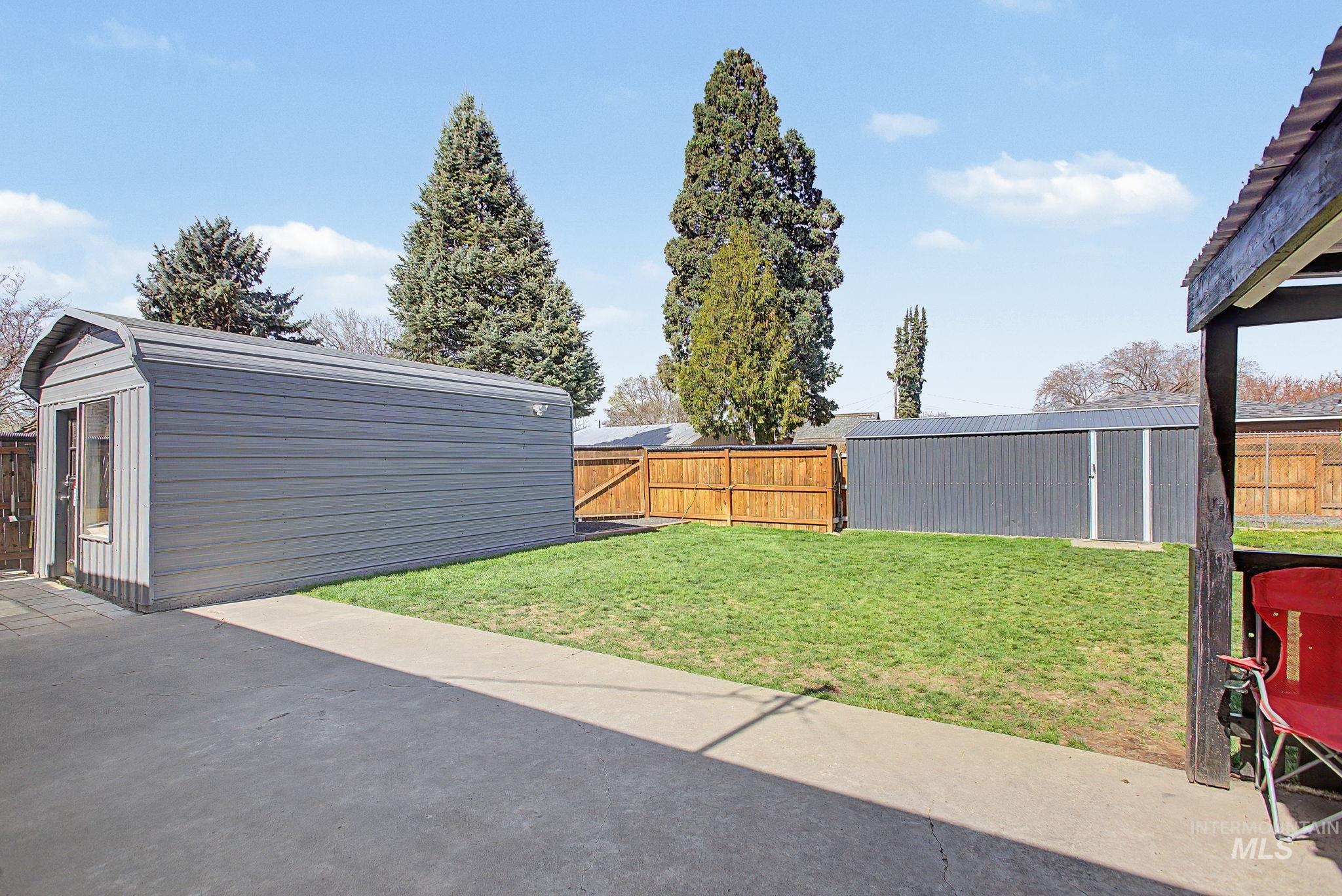 809 Bryden Ave, Lewiston, Idaho 83501, 3 Bedrooms, 1 Bathroom, Residential For Sale, Price $354,900,MLS 98980905