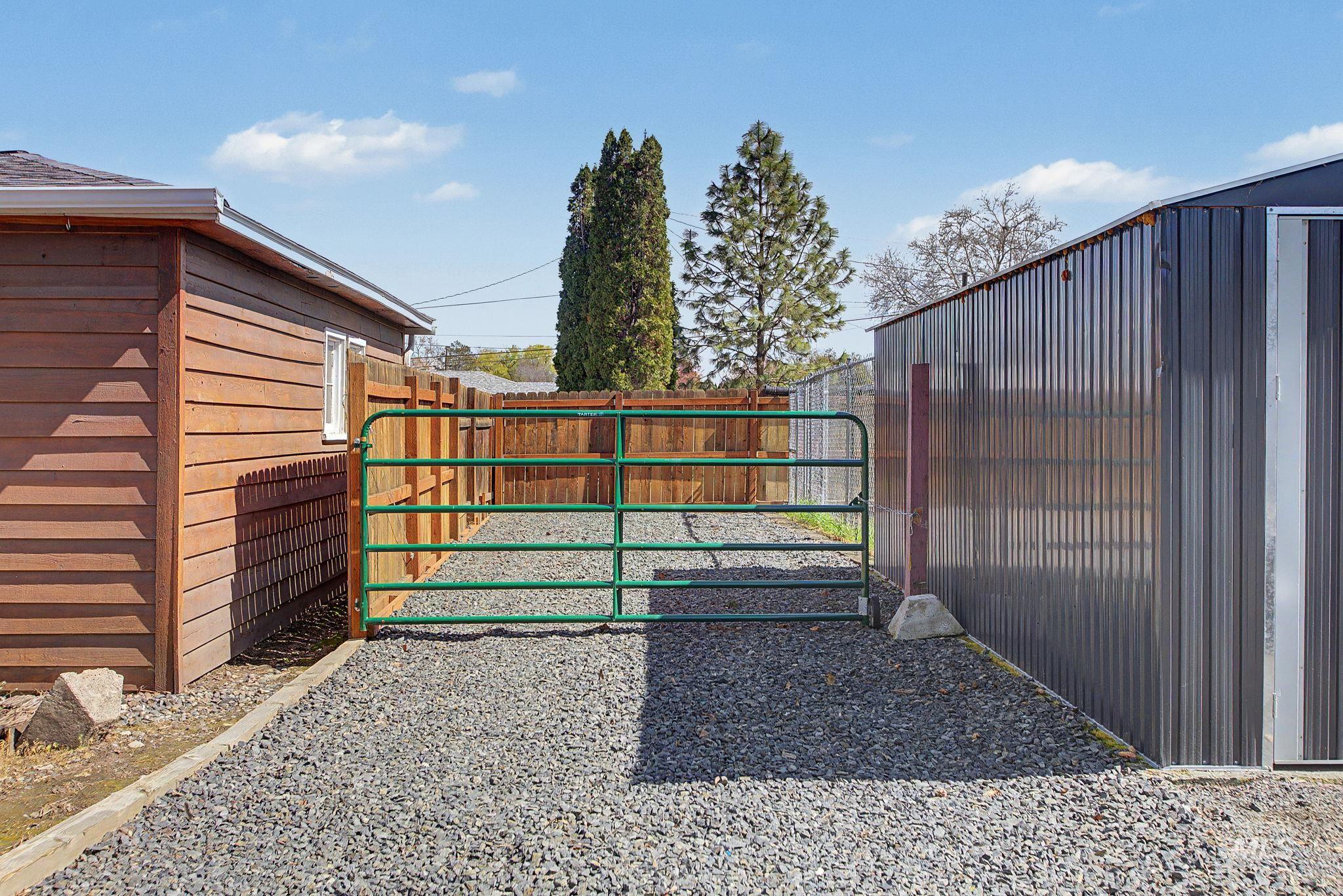 809 Bryden Ave, Lewiston, Idaho 83501, 3 Bedrooms, 1 Bathroom, Residential For Sale, Price $354,900,MLS 98980905