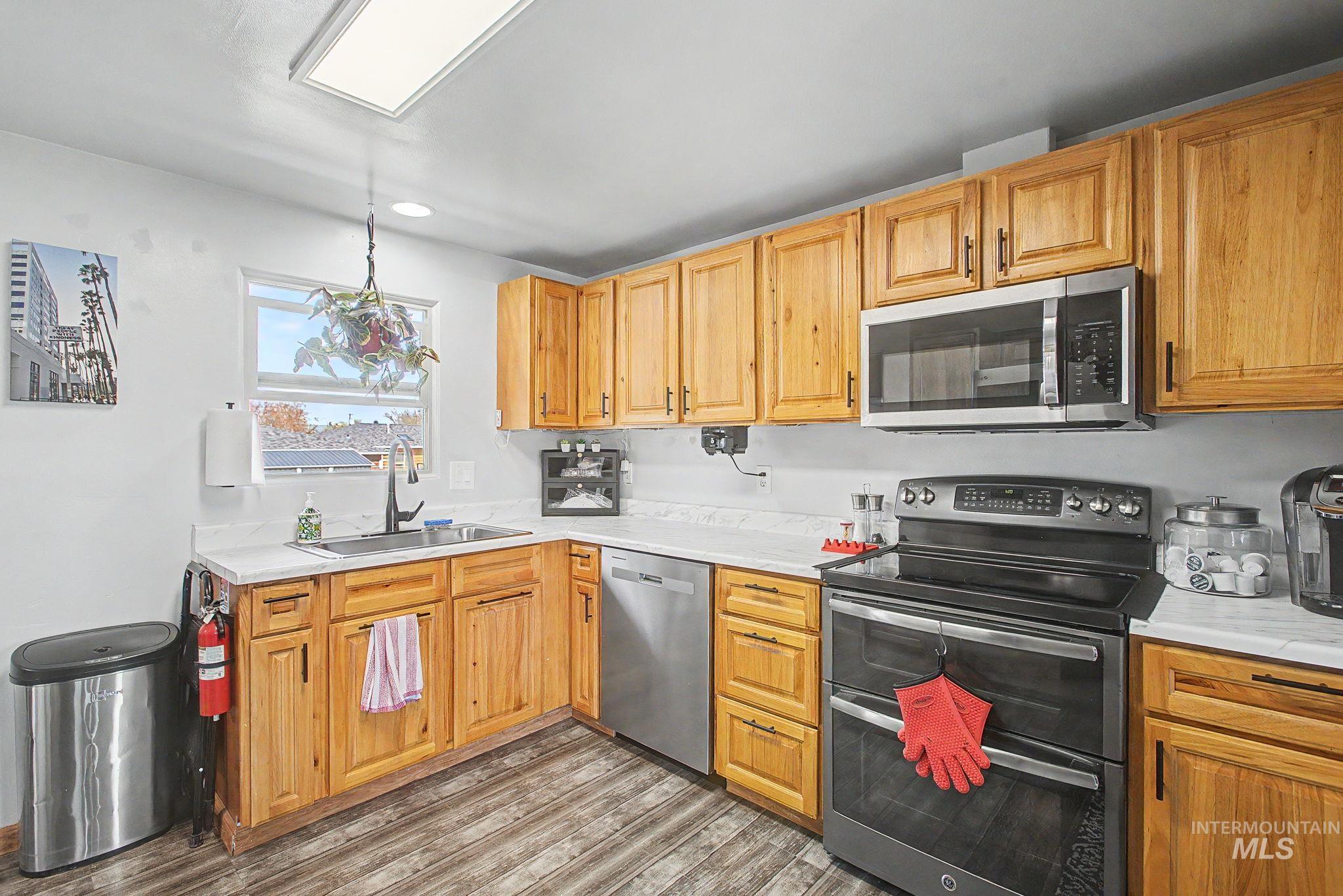 809 Bryden Ave, Lewiston, Idaho 83501, 3 Bedrooms, 1 Bathroom, Residential For Sale, Price $354,900,MLS 98980905