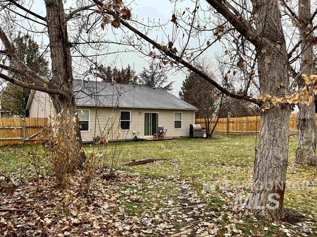 6498 S Lighthouse Pl, Boise, Idaho 83709, 3 Bedrooms, 2 Bathrooms, Residential For Sale, Price $449,900,MLS 98980906