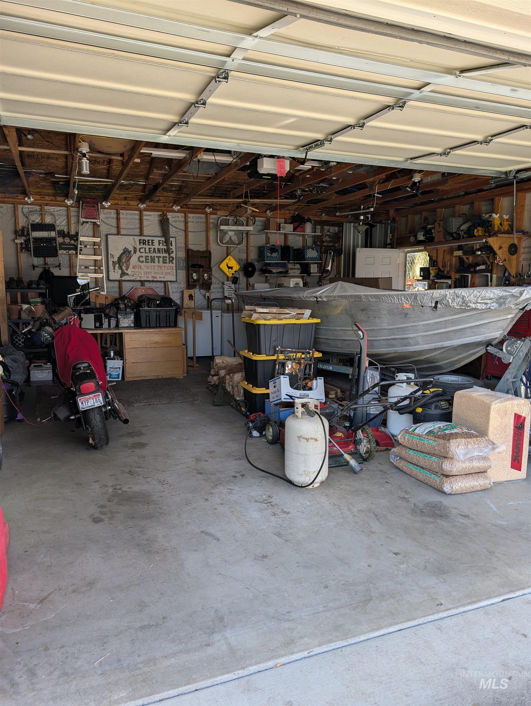 1639 Jenny Lane Kamiah ID 83536, Kamiah, Idaho 83536, 3 Bedrooms, 2 Bathrooms, Residential For Sale, Price $375,000,MLS 98980907