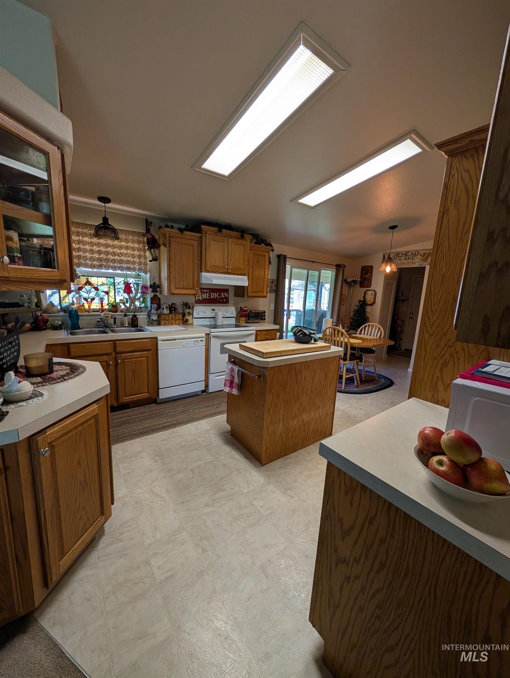 1639 Jenny Lane Kamiah ID 83536, Kamiah, Idaho 83536, 3 Bedrooms, 2 Bathrooms, Residential For Sale, Price $375,000,MLS 98980907