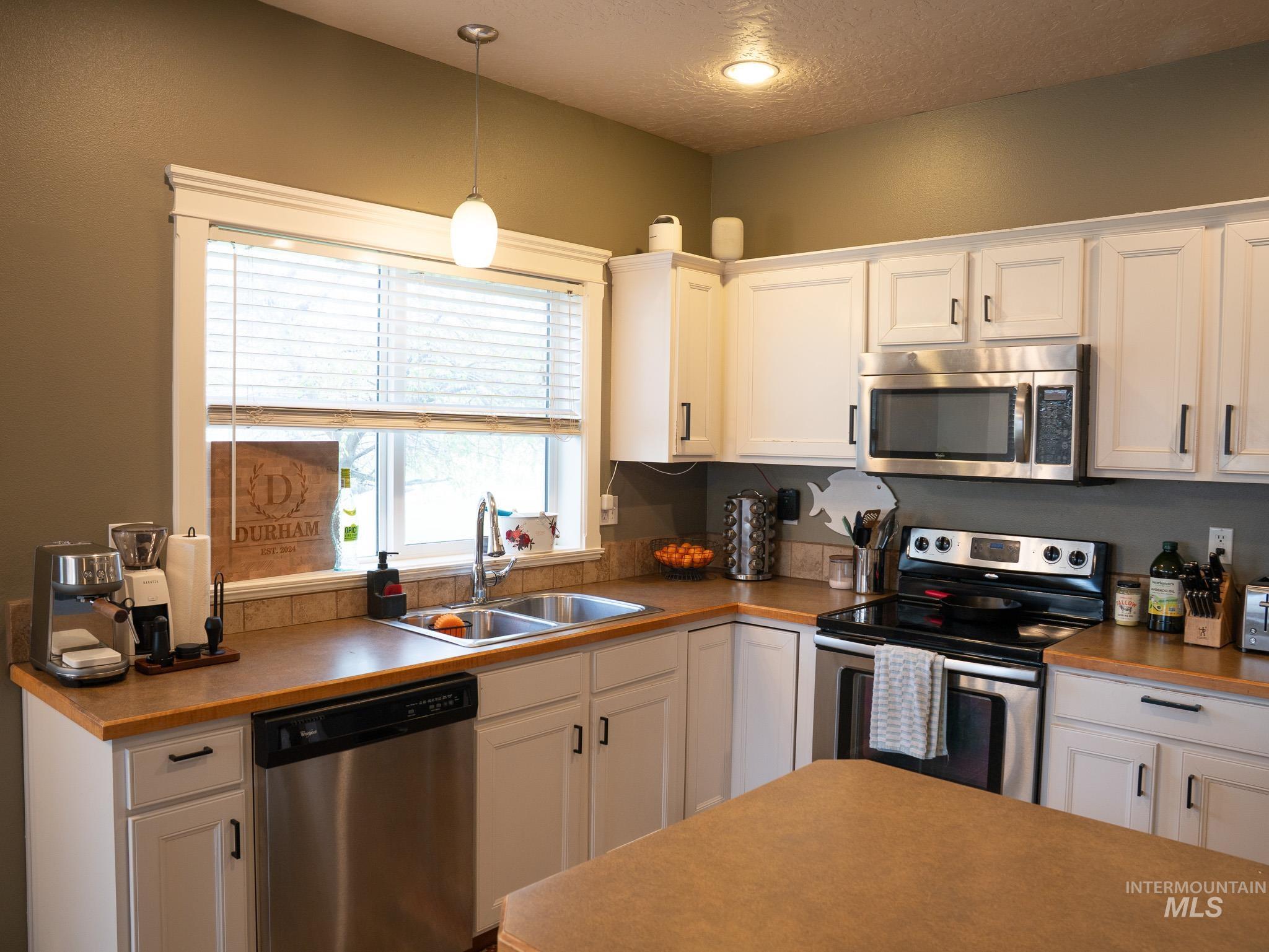 365 Forester Rd, Middleton, Idaho 83644, 3 Bedrooms, 2 Bathrooms, Residential For Sale, Price $400,000,MLS 98980908