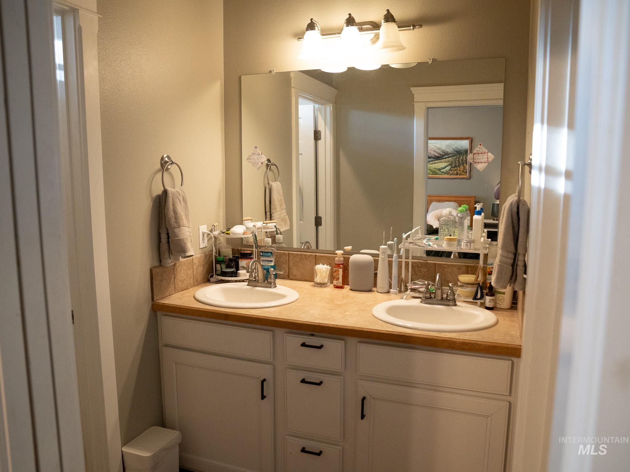 365 Forester Rd, Middleton, Idaho 83644, 3 Bedrooms, 2 Bathrooms, Residential For Sale, Price $400,000,MLS 98980908