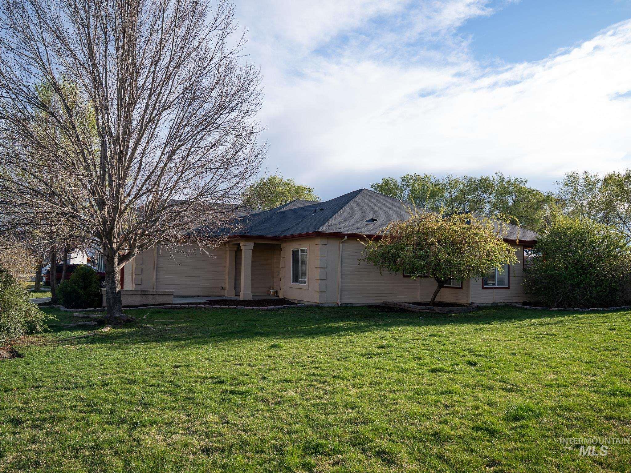 365 Forester Rd, Middleton, Idaho 83644, 3 Bedrooms, 2 Bathrooms, Residential For Sale, Price $400,000,MLS 98980908