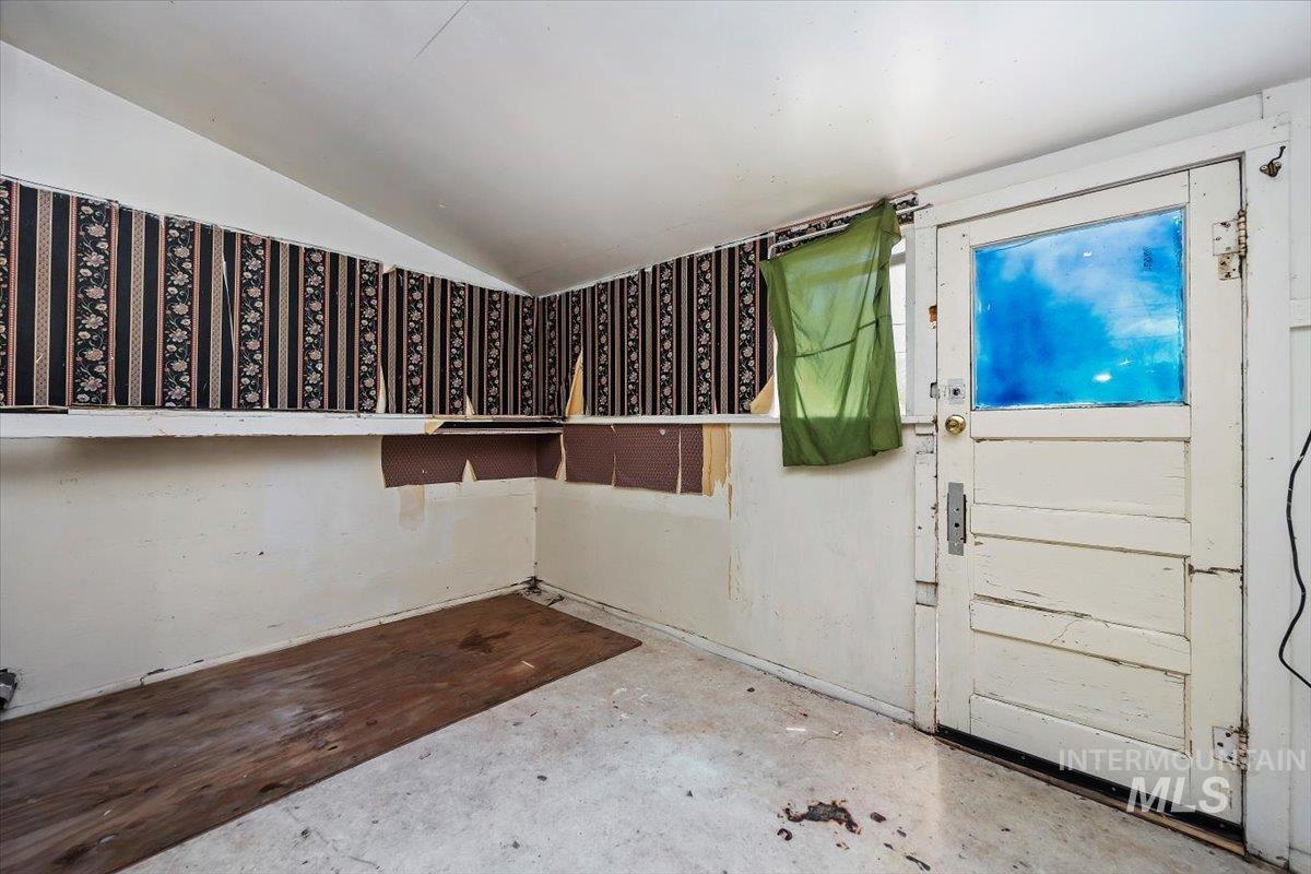 1411 Almo Ave, Burley, Idaho 83318, 2 Bedrooms, 1 Bathroom, Residential For Sale, Price $125,000, 98980910