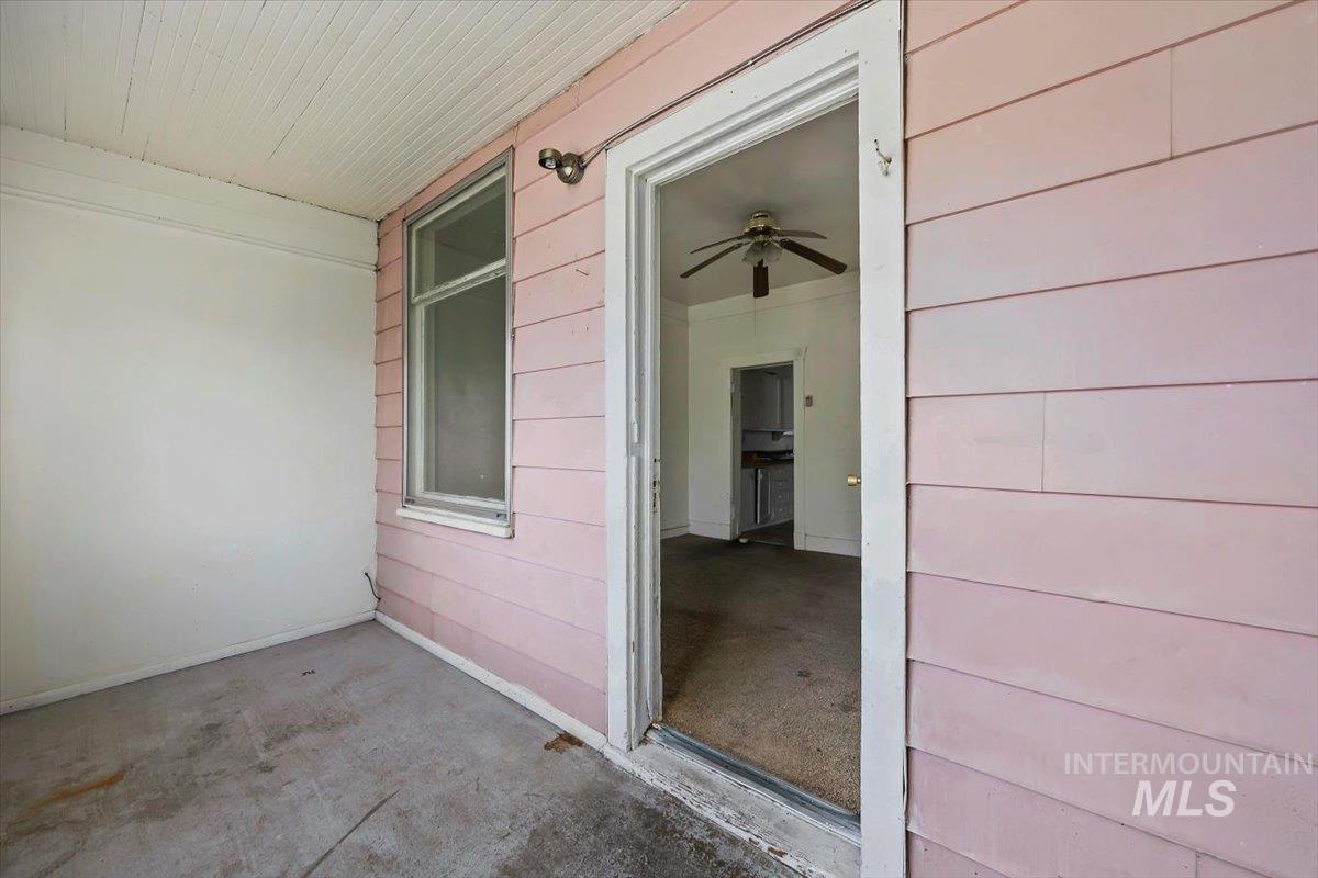 1411 Almo Ave, Burley, Idaho 83318, 2 Bedrooms, 1 Bathroom, Residential For Sale, Price $125,000, 98980910