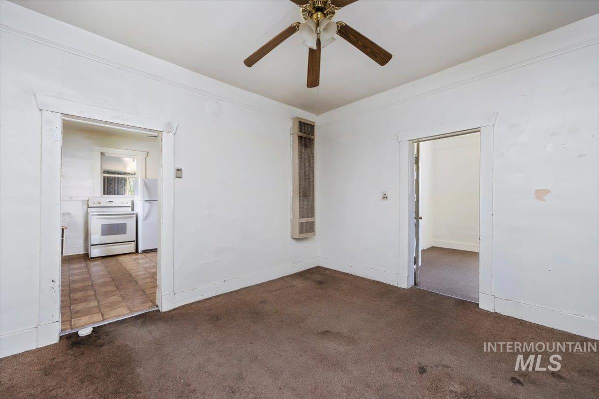 1411 Almo Ave, Burley, Idaho 83318, 2 Bedrooms, 1 Bathroom, Residential For Sale, Price $125,000, 98980910