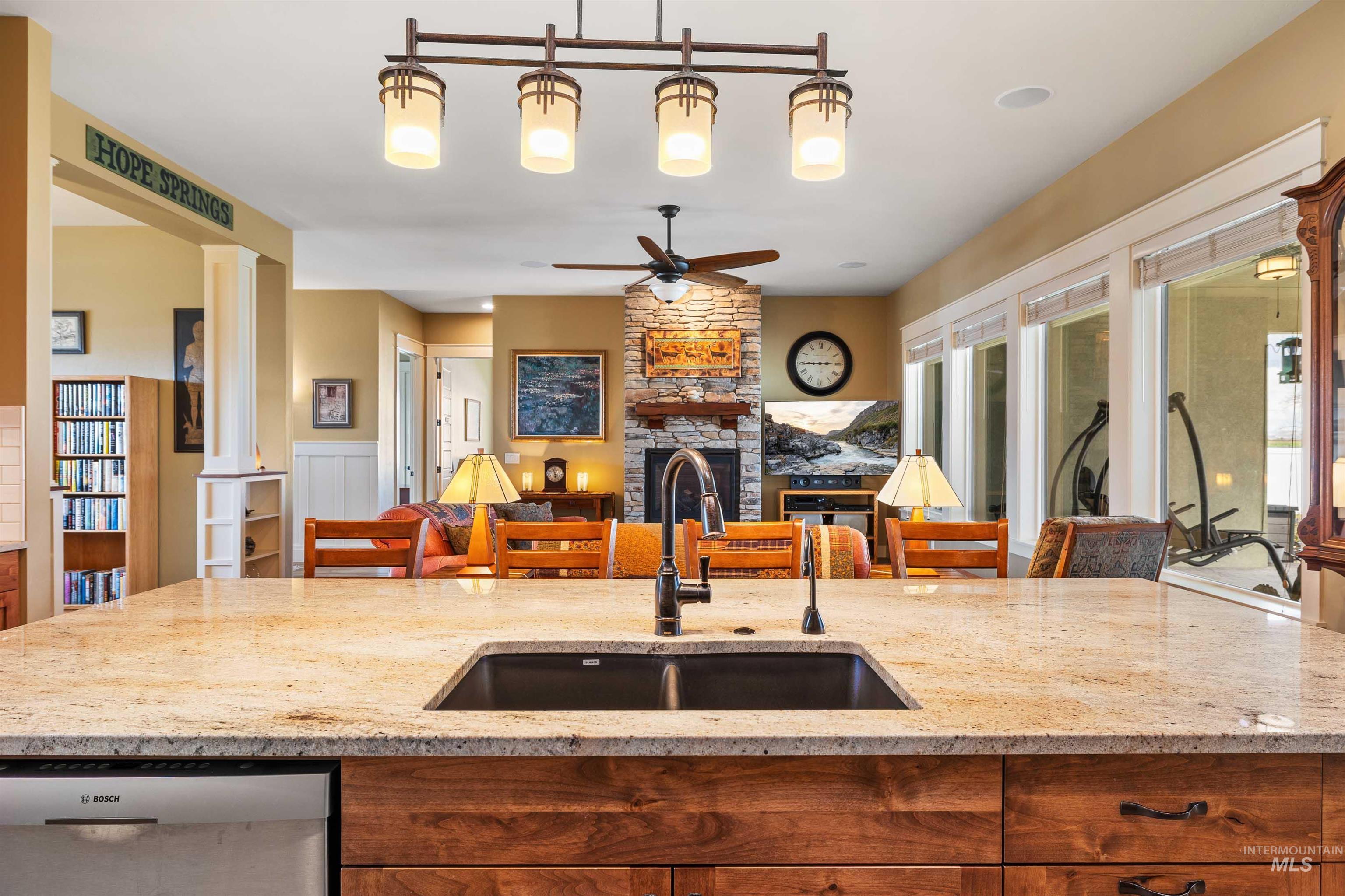 3610 N 3493 E, Kimberly, Idaho 83341, 4 Bedrooms, 3.5 Bathrooms, Residential For Sale, Price $1,110,000,MLS 98980913