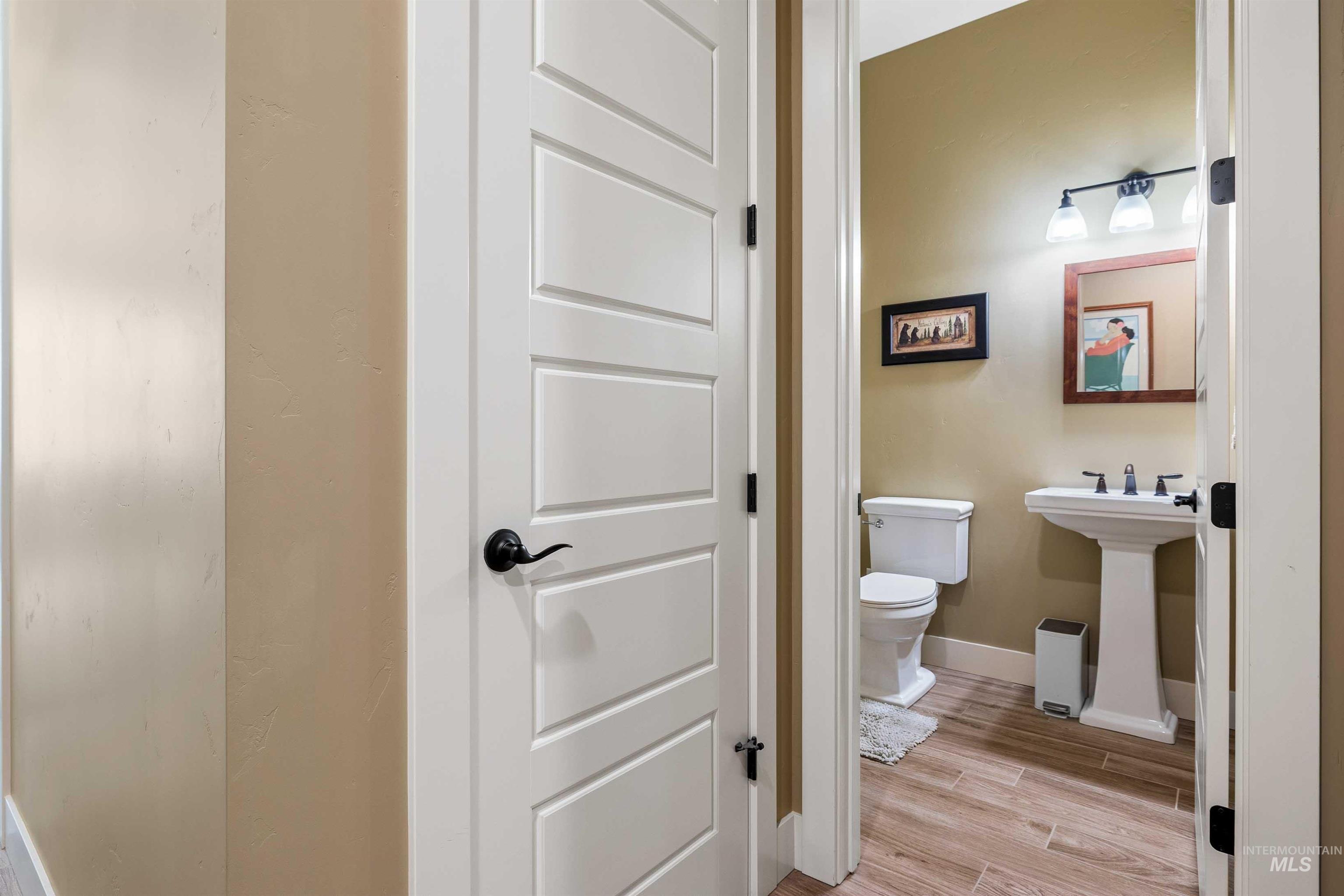 3610 N 3493 E, Kimberly, Idaho 83341, 4 Bedrooms, 3.5 Bathrooms, Residential For Sale, Price $1,110,000,MLS 98980913