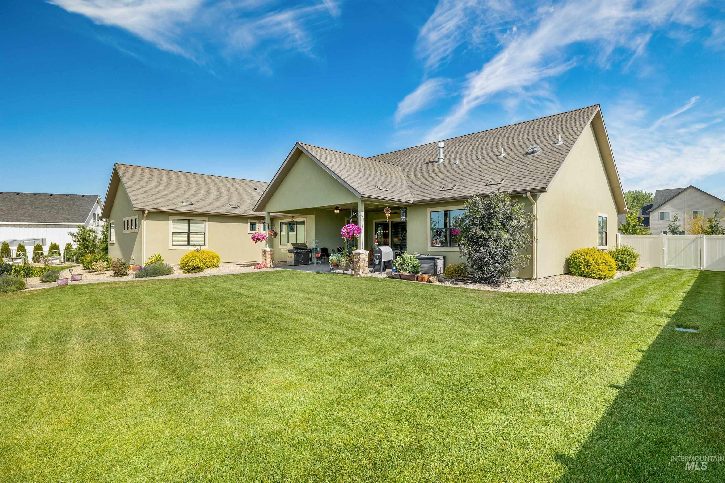 3610 N 3493 E, Kimberly, Idaho 83341, 4 Bedrooms, 3.5 Bathrooms, Residential For Sale, Price $1,110,000,MLS 98980913