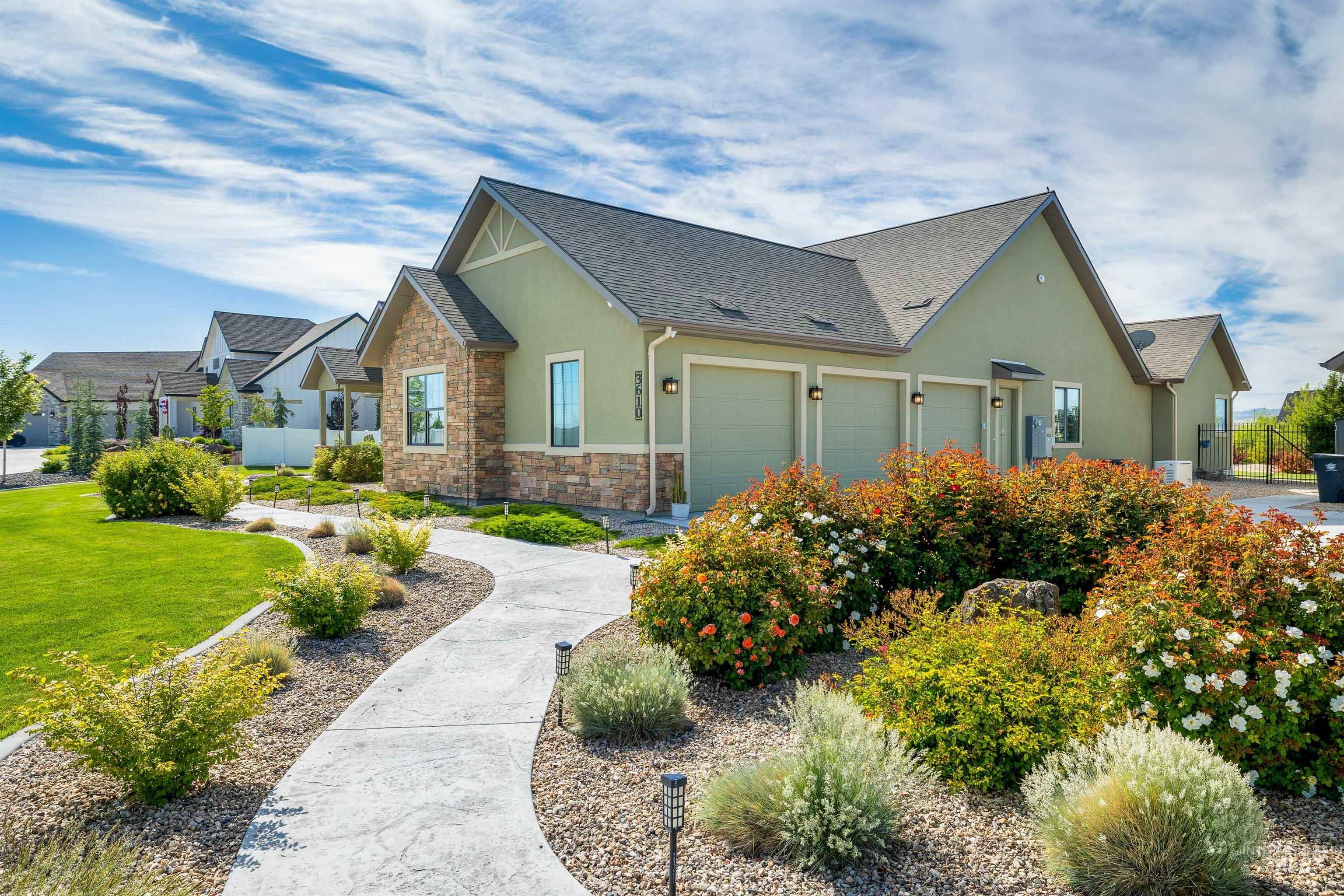 3610 N 3493 E, Kimberly, Idaho 83341, 4 Bedrooms, 3.5 Bathrooms, Residential For Sale, Price $1,110,000,MLS 98980913