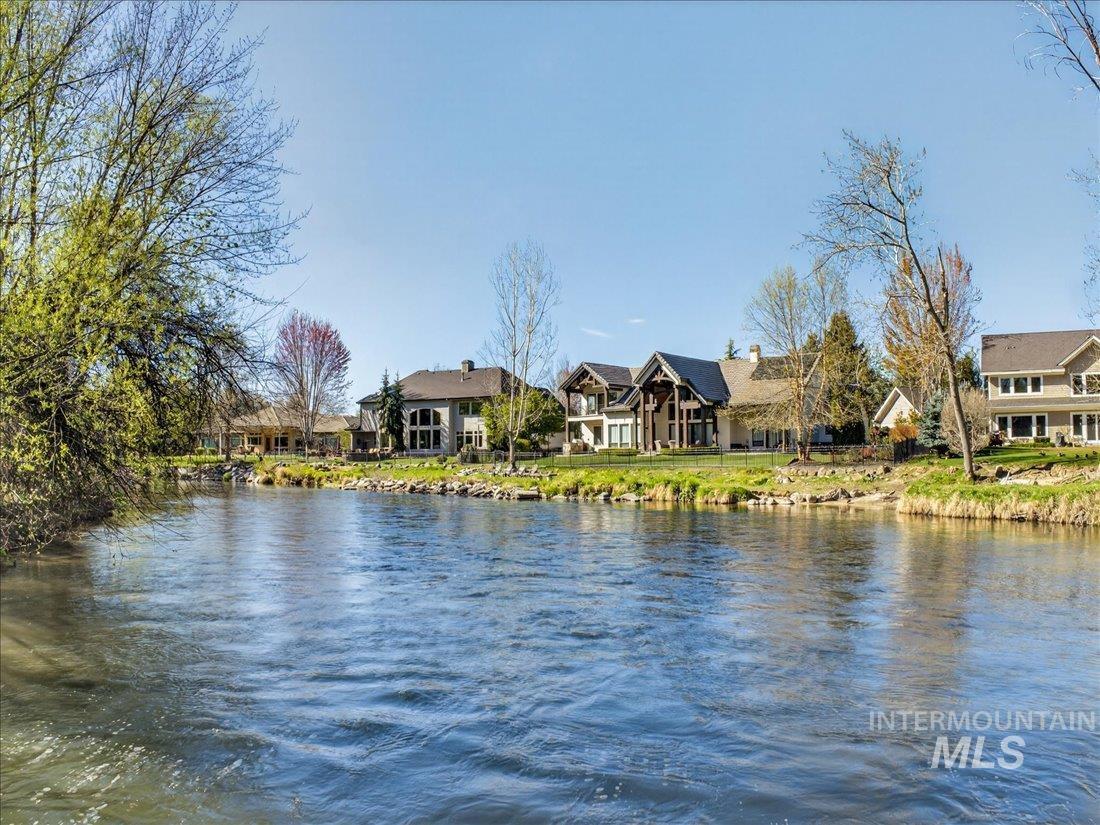 349 E River Quarry, Eagle, Idaho 83616, 4 Bedrooms, 3.5 Bathrooms, Residential For Sale, Price $2,899,000, 98980914