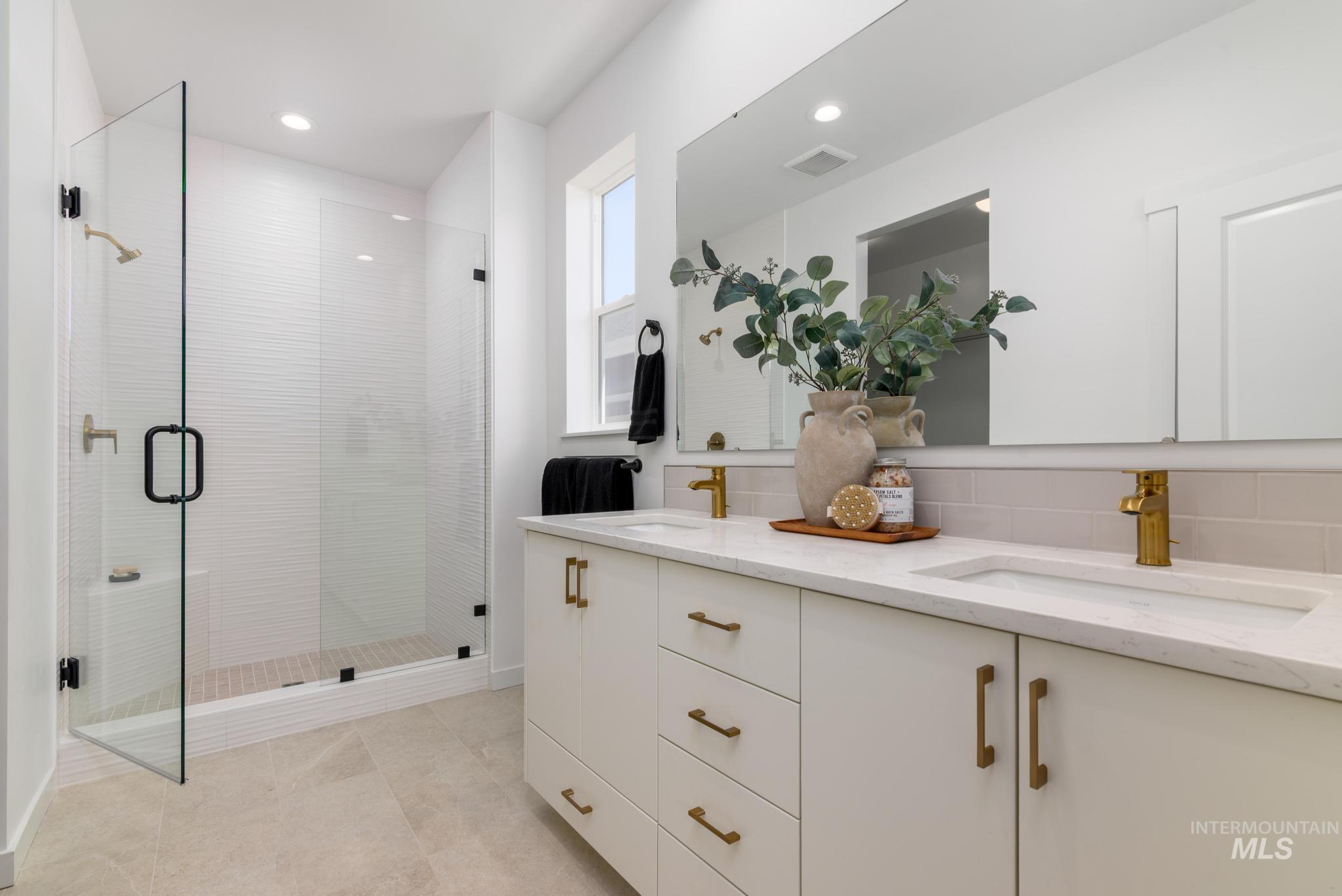 2651 N Morehouse Ave, Eagle, Idaho 83616, 3 Bedrooms, 2 Bathrooms, Residential For Sale, Price $630,000, 98980916