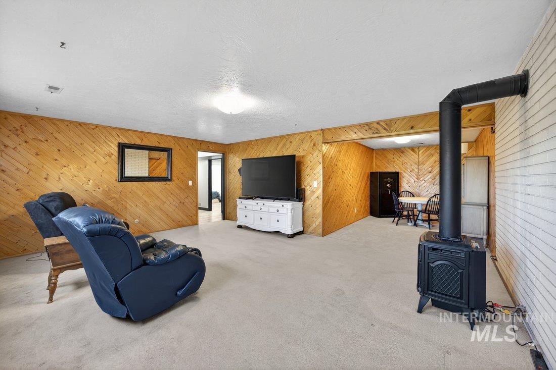 16683 Wagner Road, Caldwell, Idaho 83607, 5 Bedrooms, 3 Bathrooms, Residential For Sale, Price $650,000, 98980920