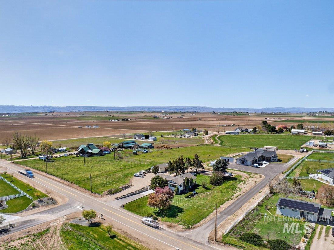 16683 Wagner Road, Caldwell, Idaho 83607, 5 Bedrooms, 3 Bathrooms, Residential For Sale, Price $650,000, 98980920