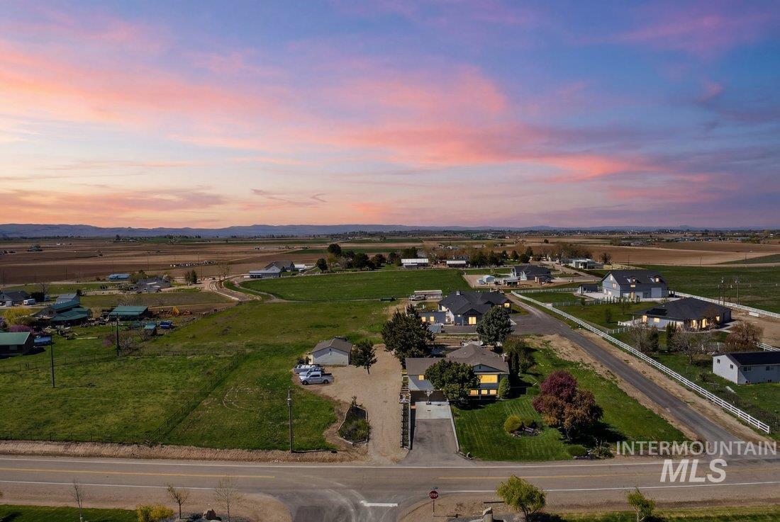 16683 Wagner Road, Caldwell, Idaho 83607, 5 Bedrooms, 3 Bathrooms, Residential For Sale, Price $650,000, 98980920