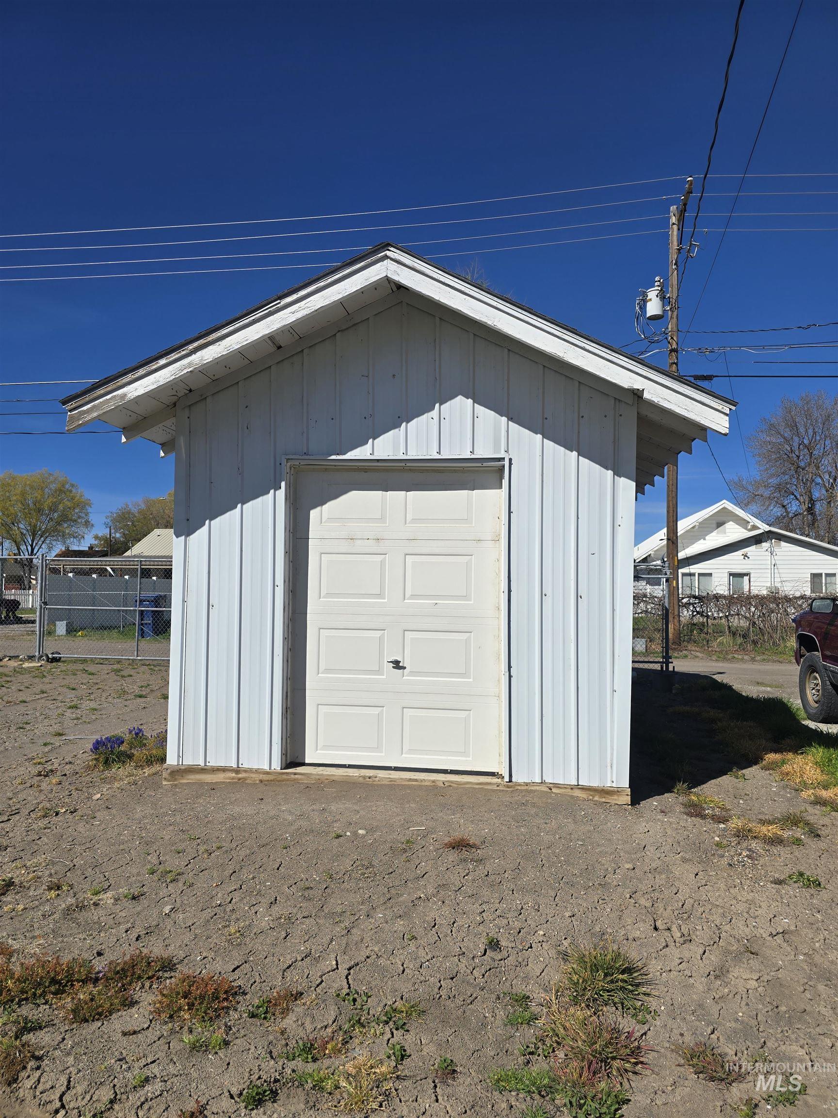 805 D Street, Rupert, Idaho 83350-0000, 1 Bedroom, 1 Bathroom, Residential For Sale, Price $228,000, 98980922