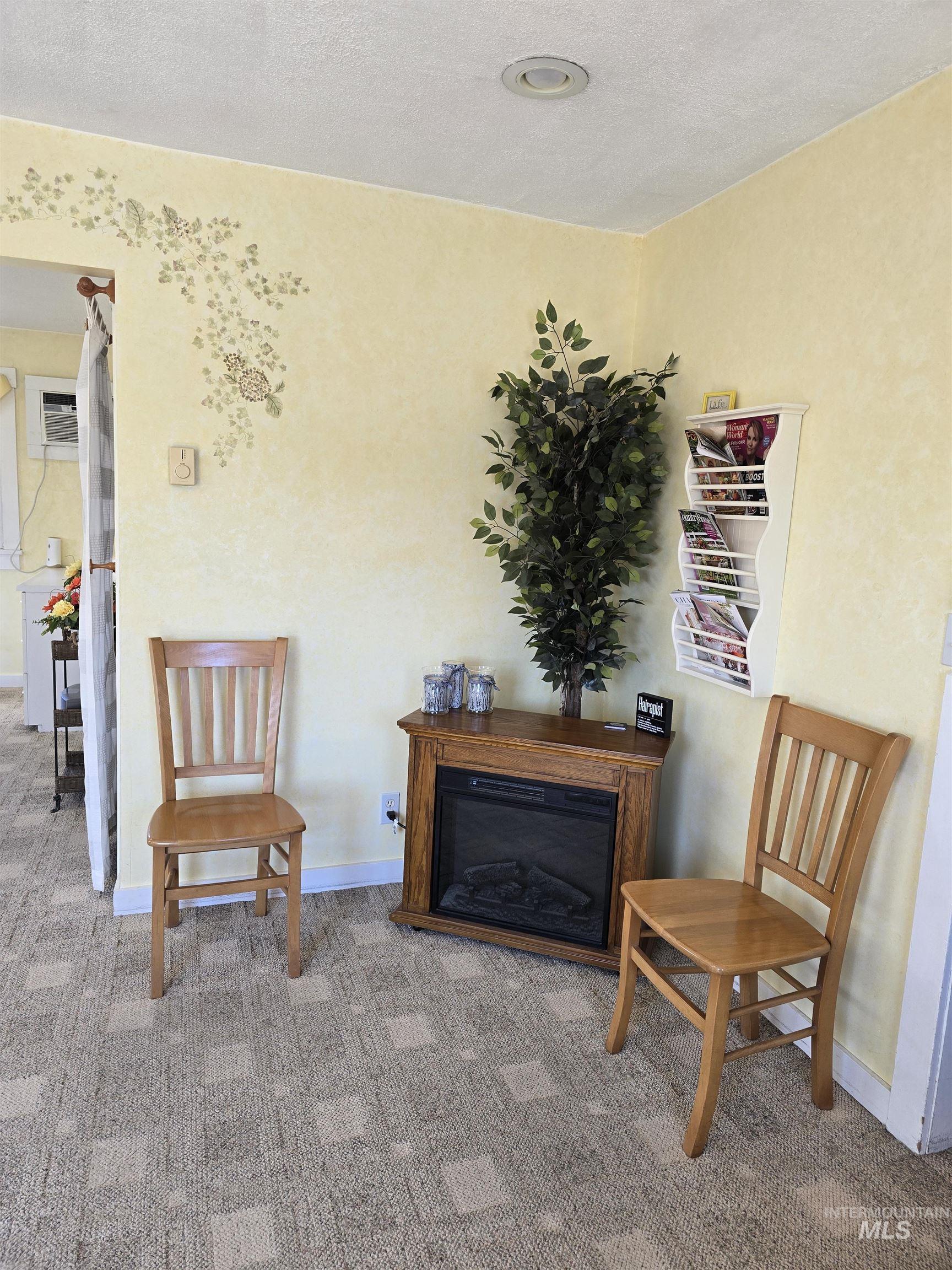 805 D Street, Rupert, Idaho 83350-0000, 1 Bedroom, 1 Bathroom, Residential For Sale, Price $228,000, 98980922