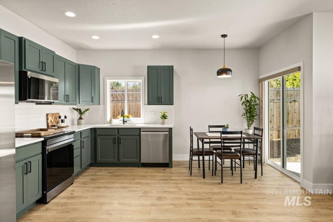 10494 W Shields Ave, Boise, Idaho 83714, 3 Bedrooms, 2 Bathrooms, Rental For Rent, Price $2,345, 98980925