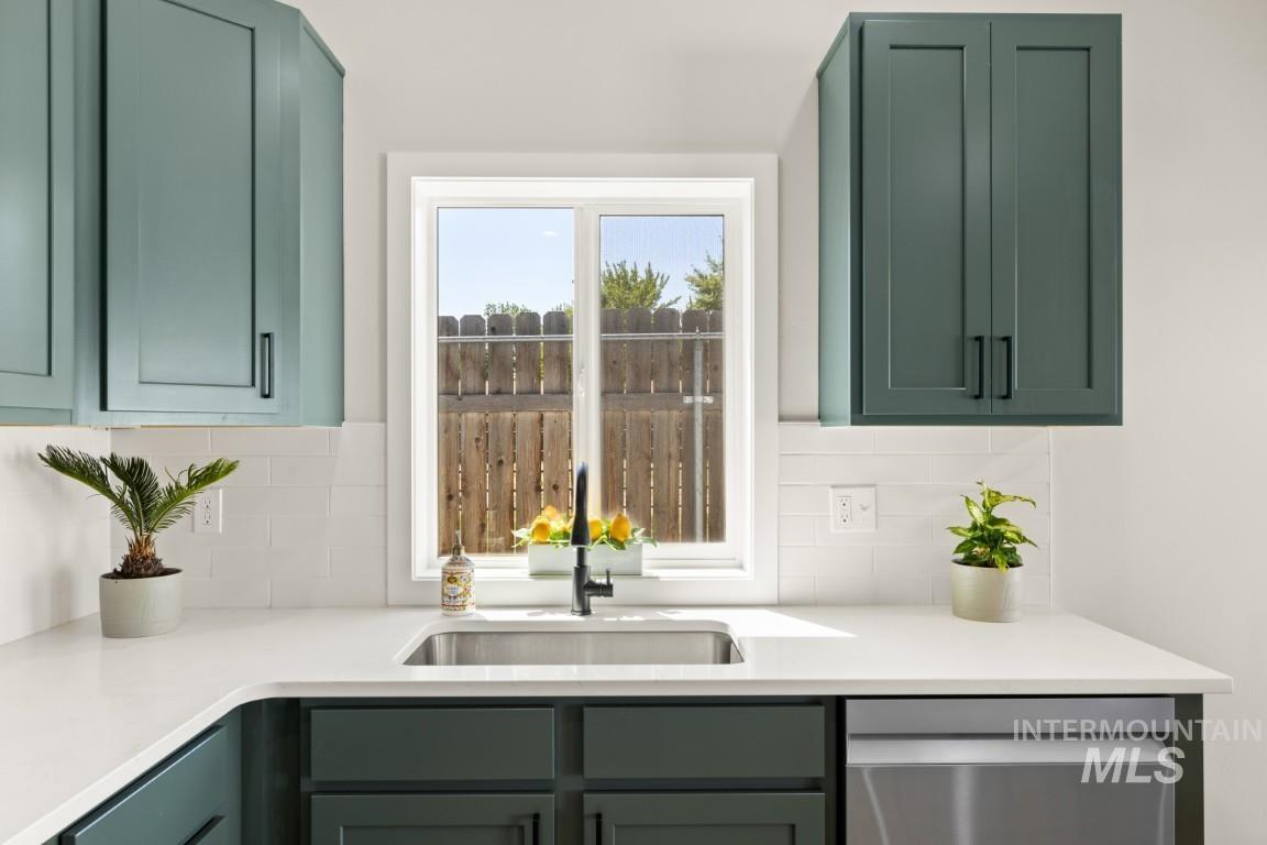 10494 W Shields Ave, Boise, Idaho 83714, 3 Bedrooms, 2 Bathrooms, Rental For Rent, Price $2,345, 98980925