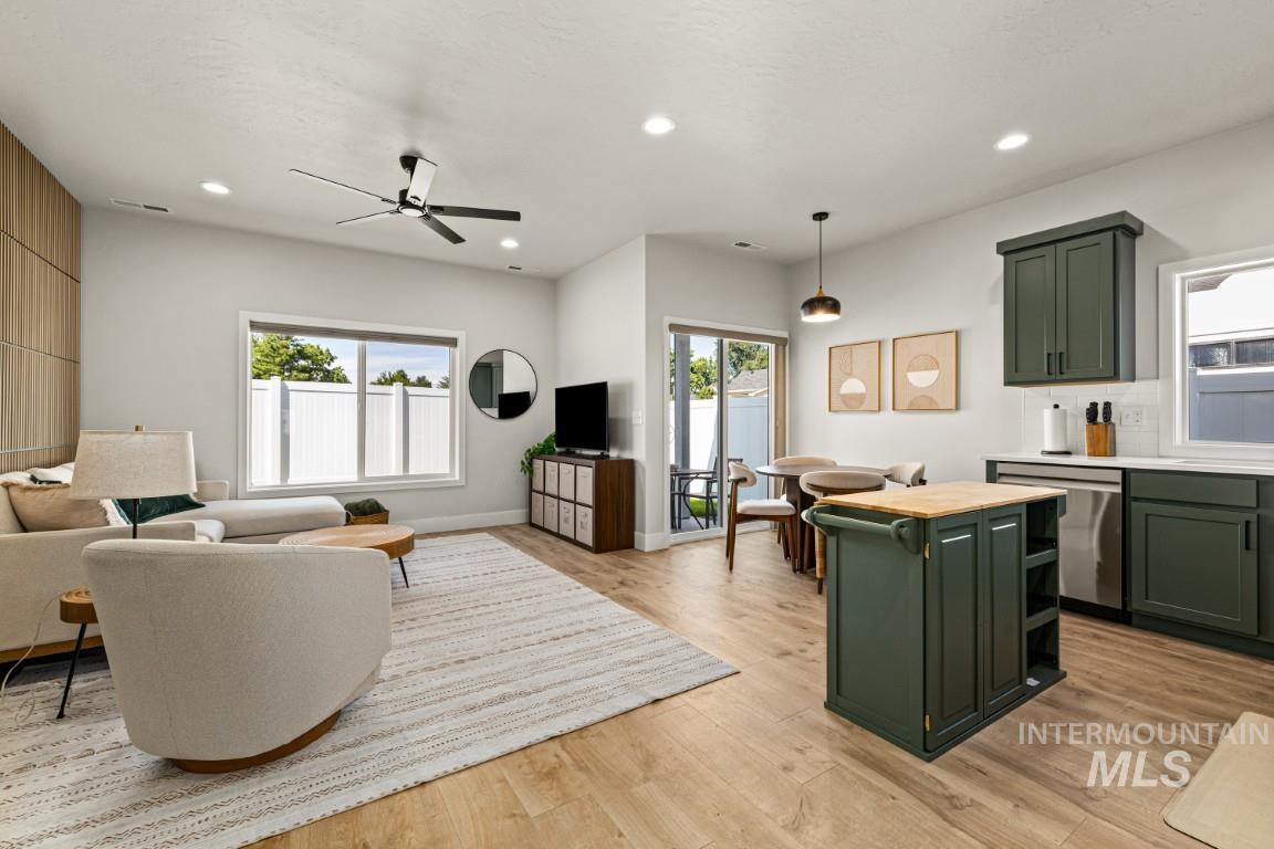 10494 W Shields Ave, Boise, Idaho 83714, 3 Bedrooms, 2 Bathrooms, Rental For Rent, Price $2,345, 98980925