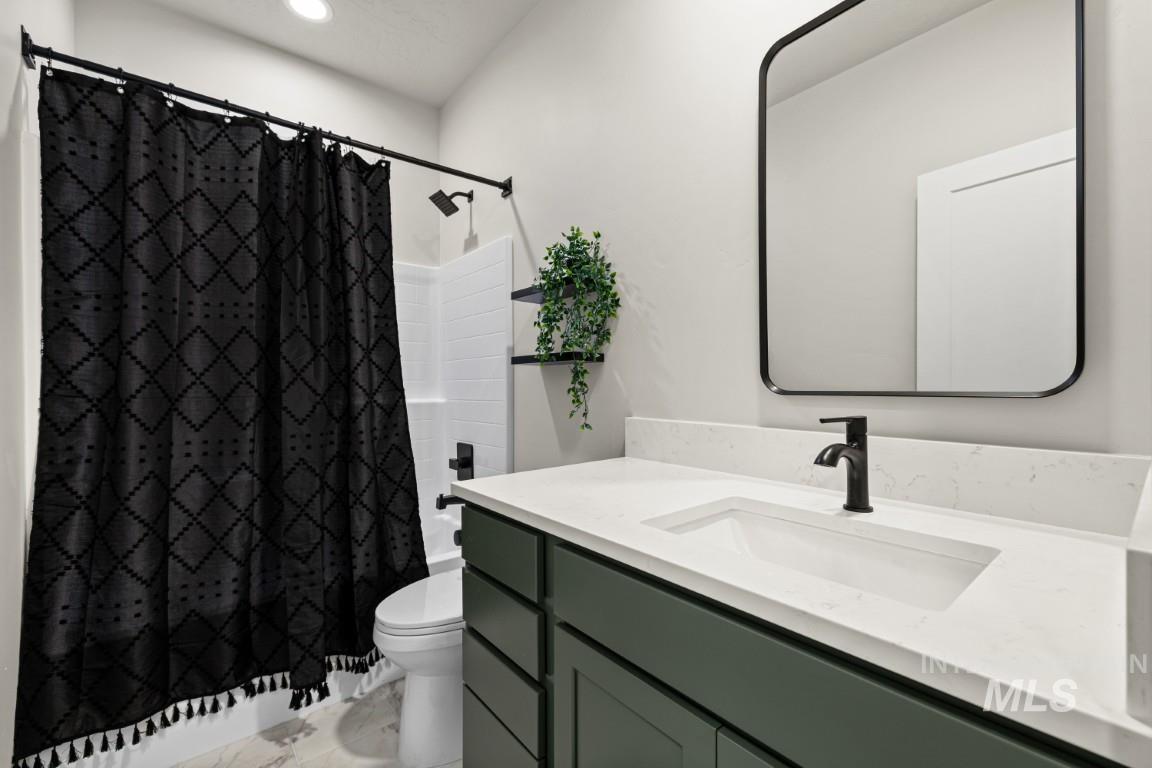 10494 W Shields Ave, Boise, Idaho 83714, 3 Bedrooms, 2 Bathrooms, Rental For Rent, Price $2,345, 98980925