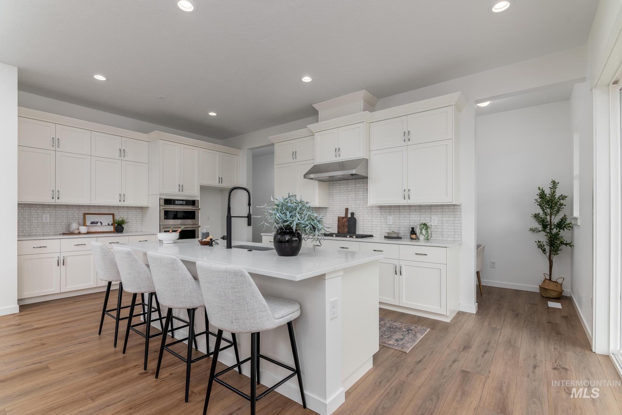 2623 N Silverbell Way, Eagle, Idaho 83616, 5 Bedrooms, 4.5 Bathrooms, Residential For Sale, Price $1,003,000,MLS 98980926