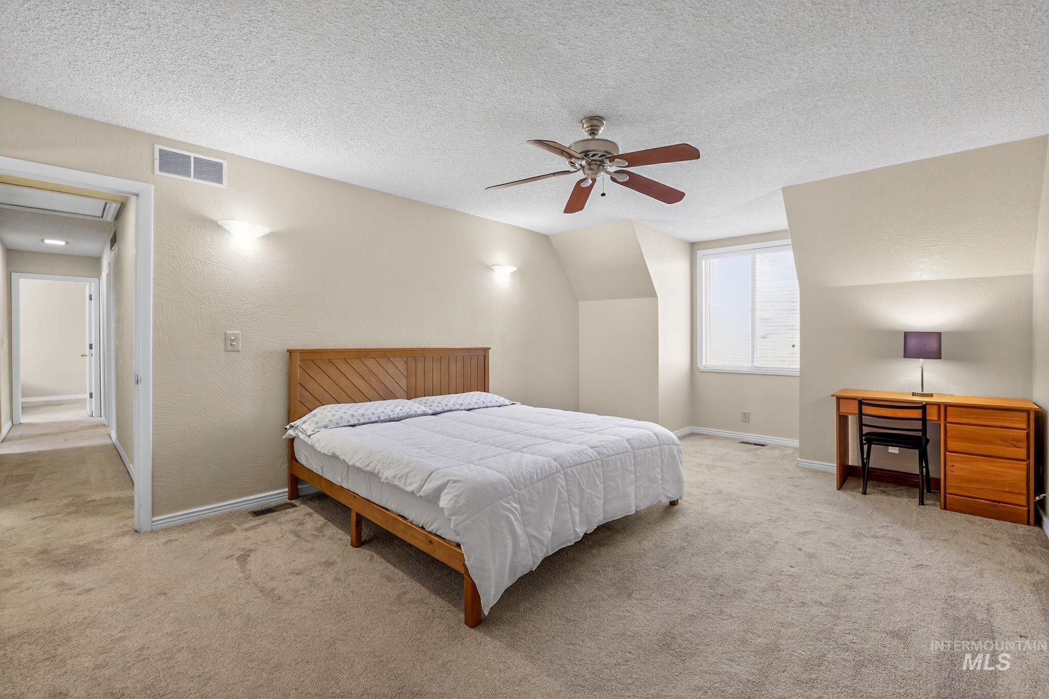 10073 W Westview Dr., Boise, Idaho 83704, 5 Bedrooms, 2.5 Bathrooms, Residential For Sale, Price $569,999, 98980927