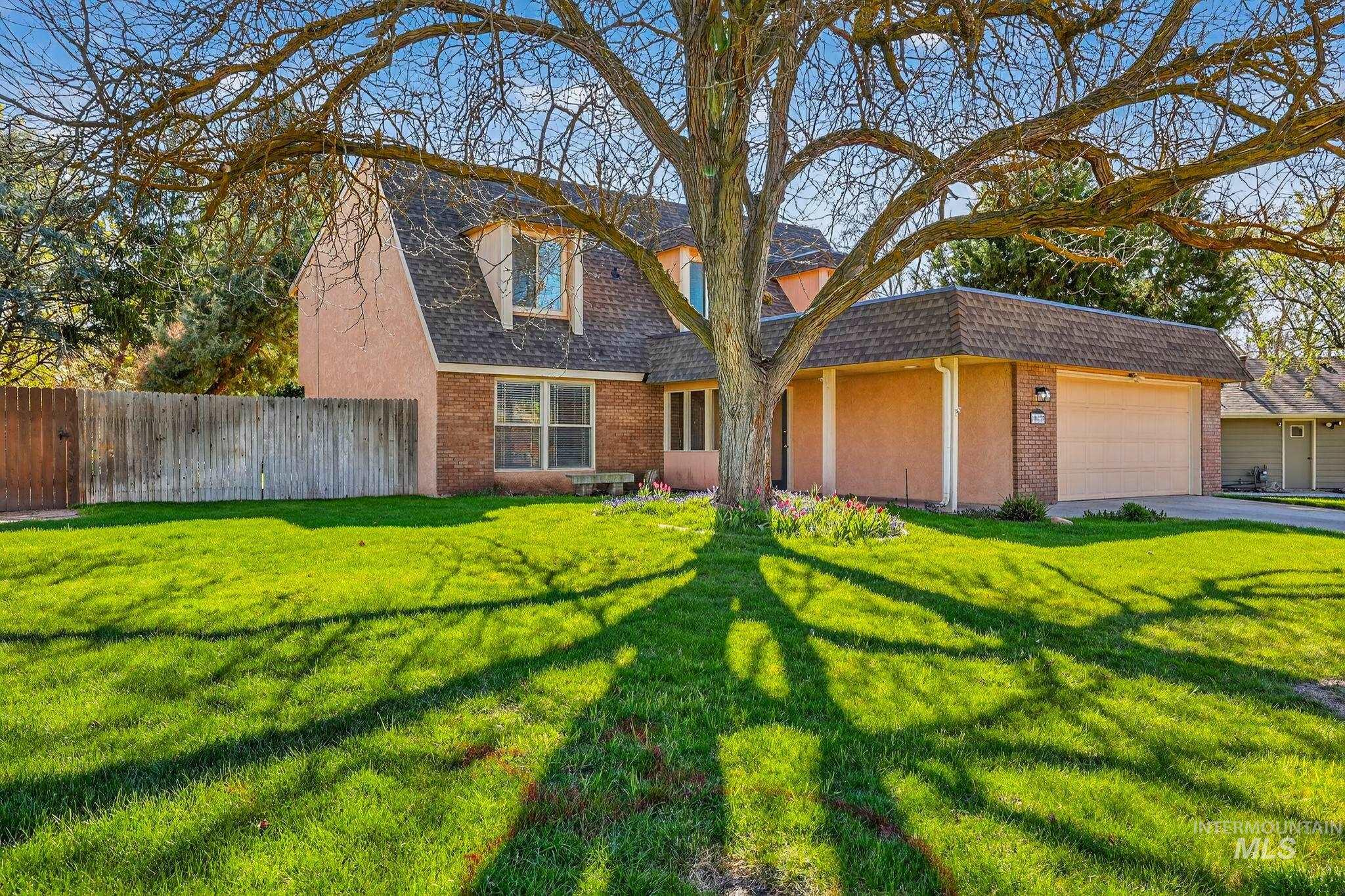 10073 W Westview Dr., Boise, Idaho 83704, 5 Bedrooms, 2.5 Bathrooms, Residential For Sale, Price $549,900, 98980927