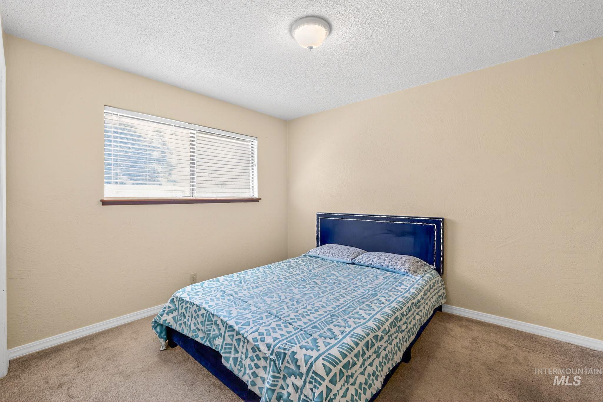 10073 W Westview Dr., Boise, Idaho 83704, 5 Bedrooms, 2.5 Bathrooms, Residential For Sale, Price $549,900, 98980927