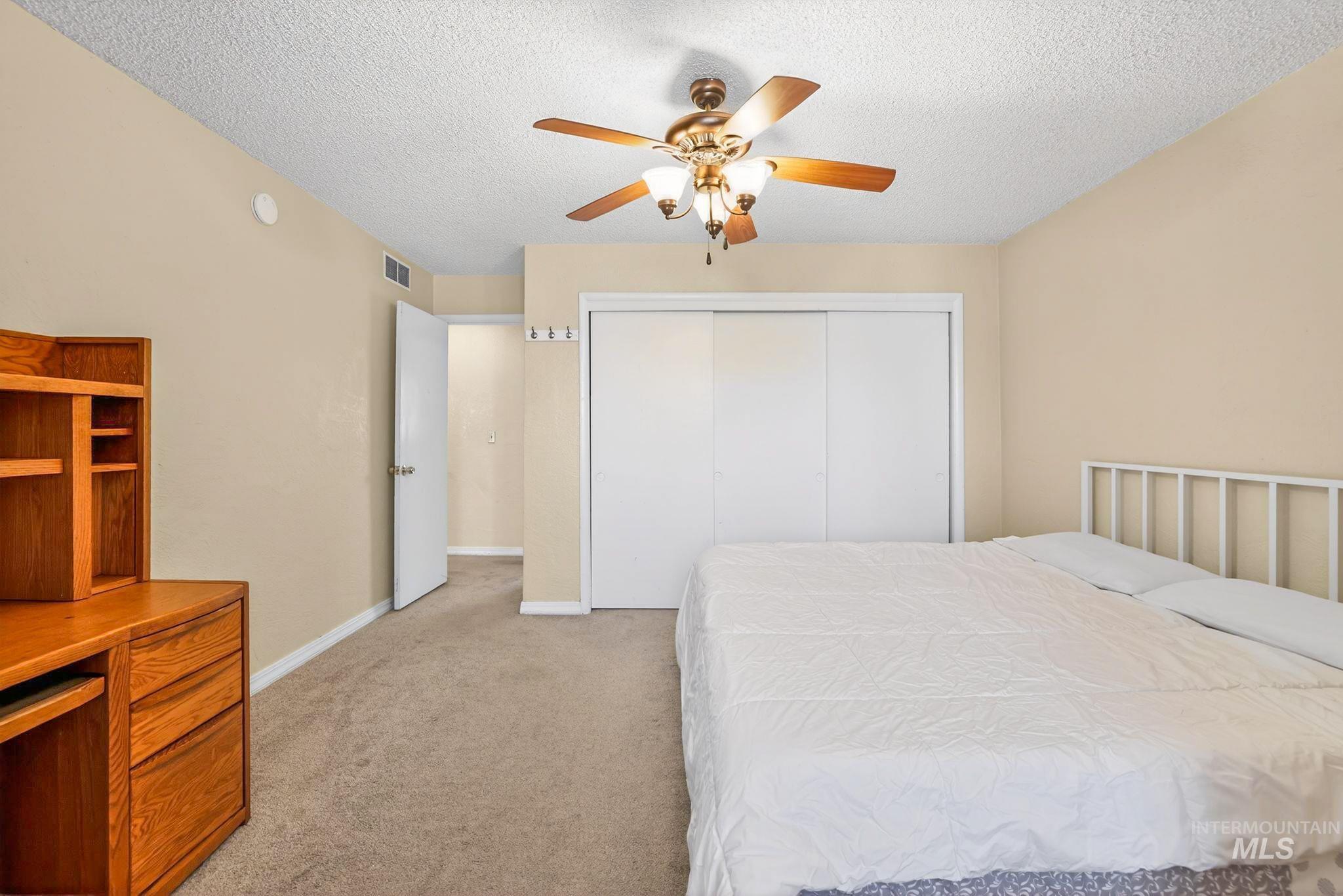 10073 W Westview Dr., Boise, Idaho 83704, 5 Bedrooms, 2.5 Bathrooms, Residential For Sale, Price $569,999, 98980927