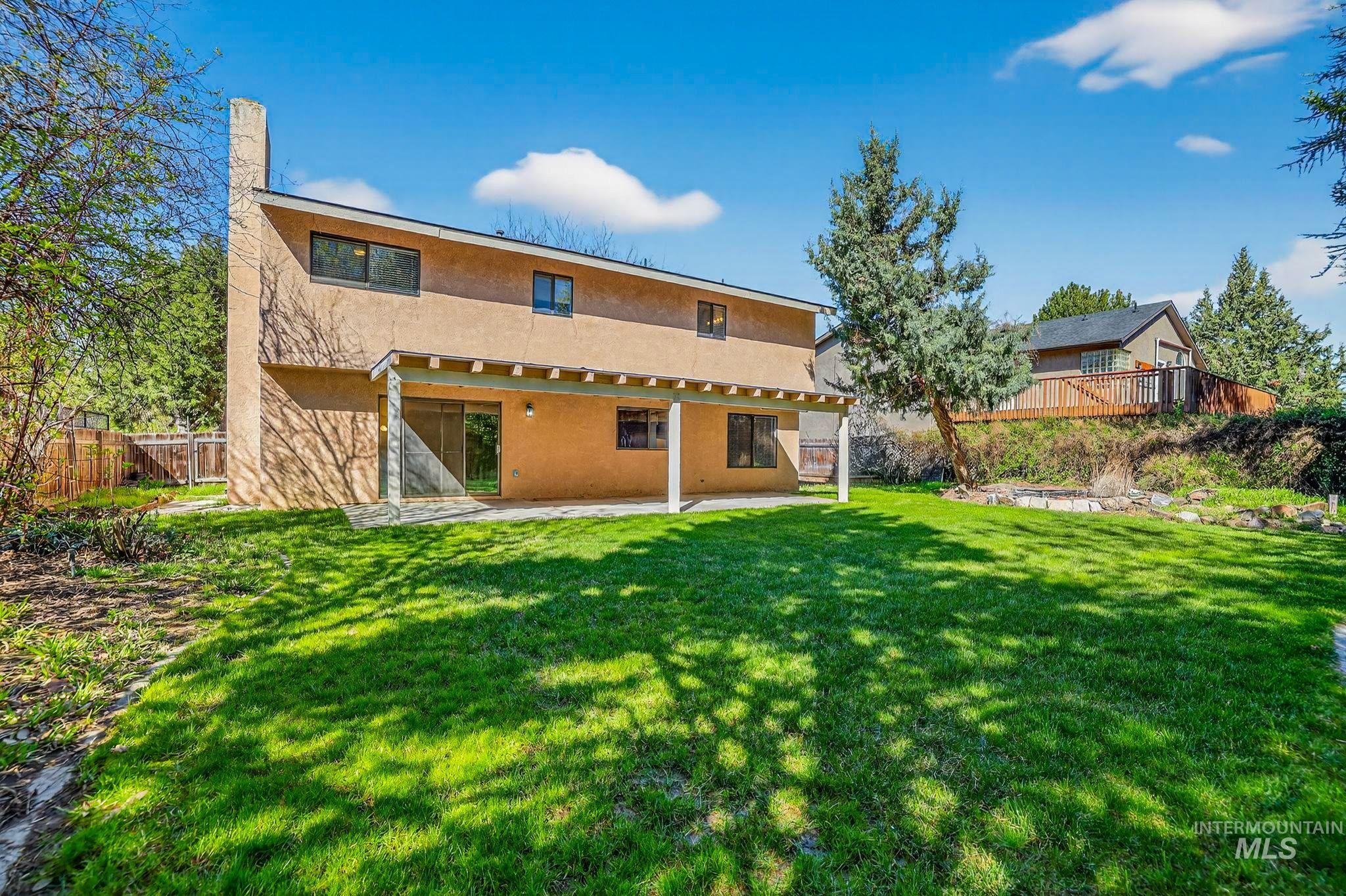 10073 W Westview Dr., Boise, Idaho 83704, 5 Bedrooms, 2.5 Bathrooms, Residential For Sale, Price $549,900, 98980927