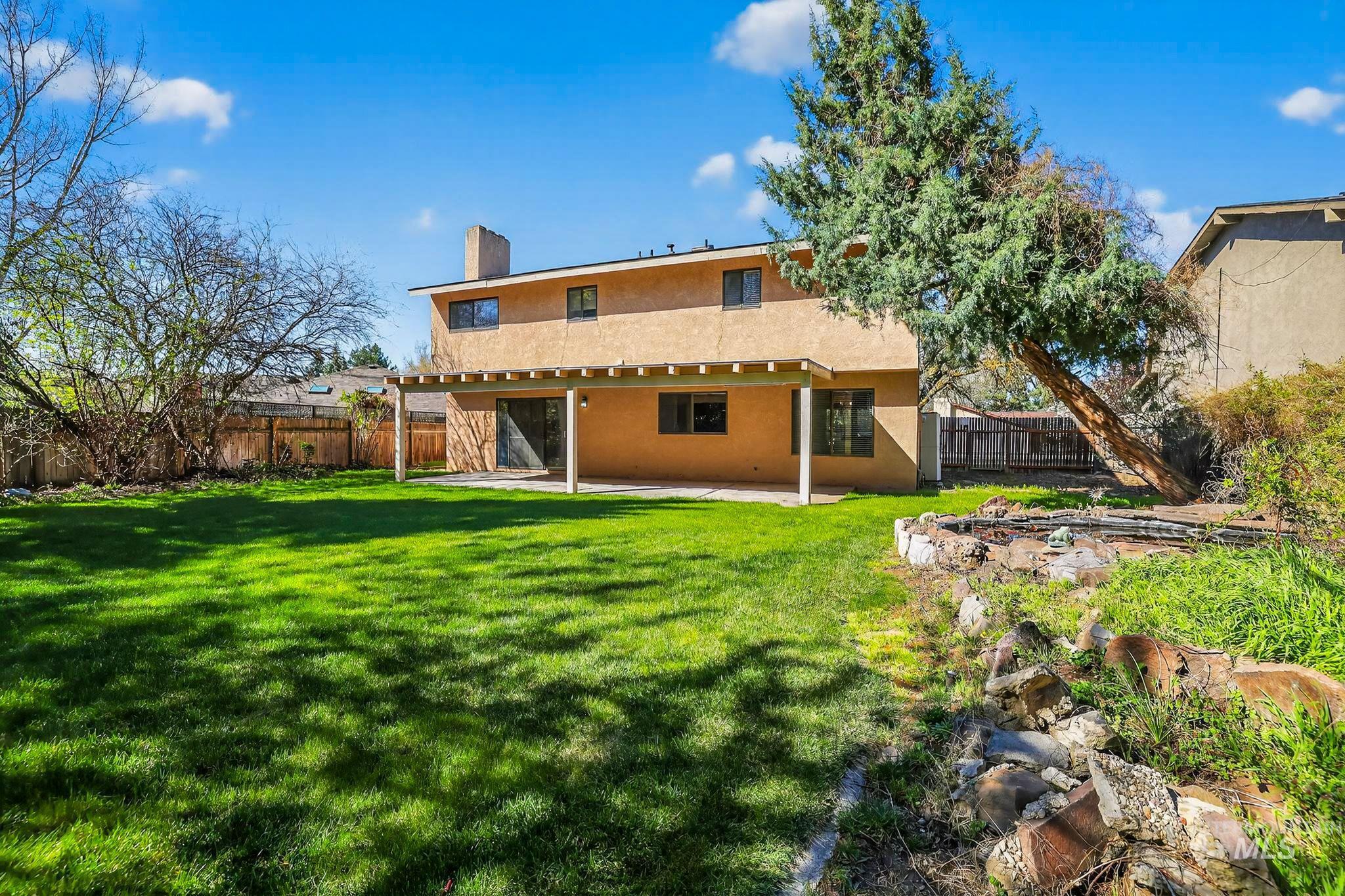 10073 W Westview Dr., Boise, Idaho 83704, 5 Bedrooms, 2.5 Bathrooms, Residential For Sale, Price $549,900, 98980927