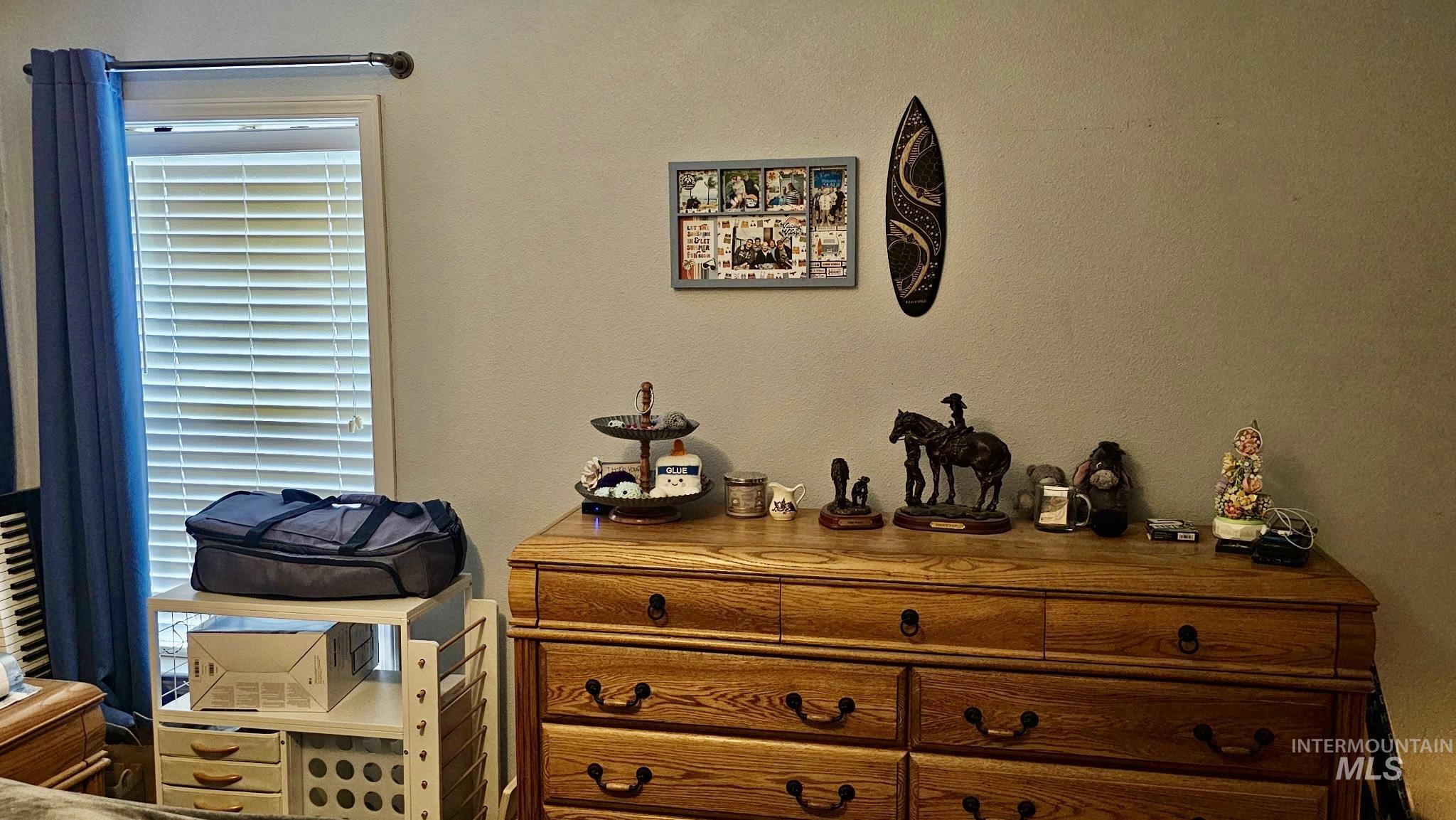 700 Fairview, Meridian, Idaho 83642, 3 Bedrooms, 2 Bathrooms, Residential For Sale, Price $164,900, 98980930