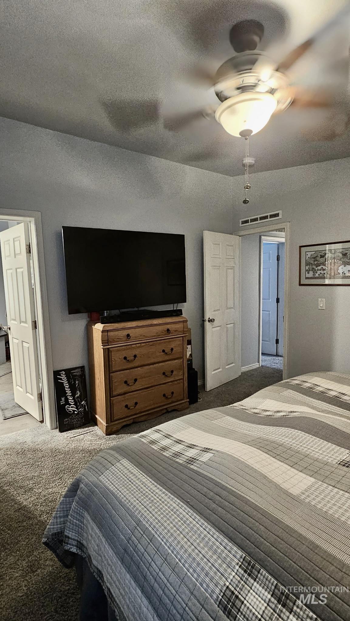 700 Fairview, Meridian, Idaho 83642, 3 Bedrooms, 2 Bathrooms, Residential For Sale, Price $164,900,MLS 98980930