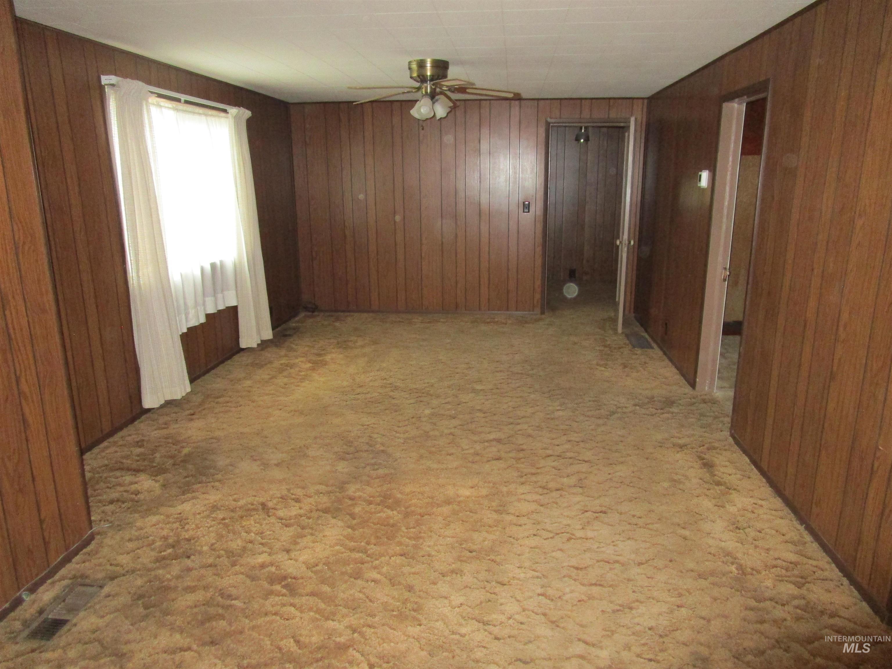 210 Orchard Ave, Eden, Idaho 83325, 3 Bedrooms, 1 Bathroom, Residential For Sale, Price $207,000,MLS 98980931