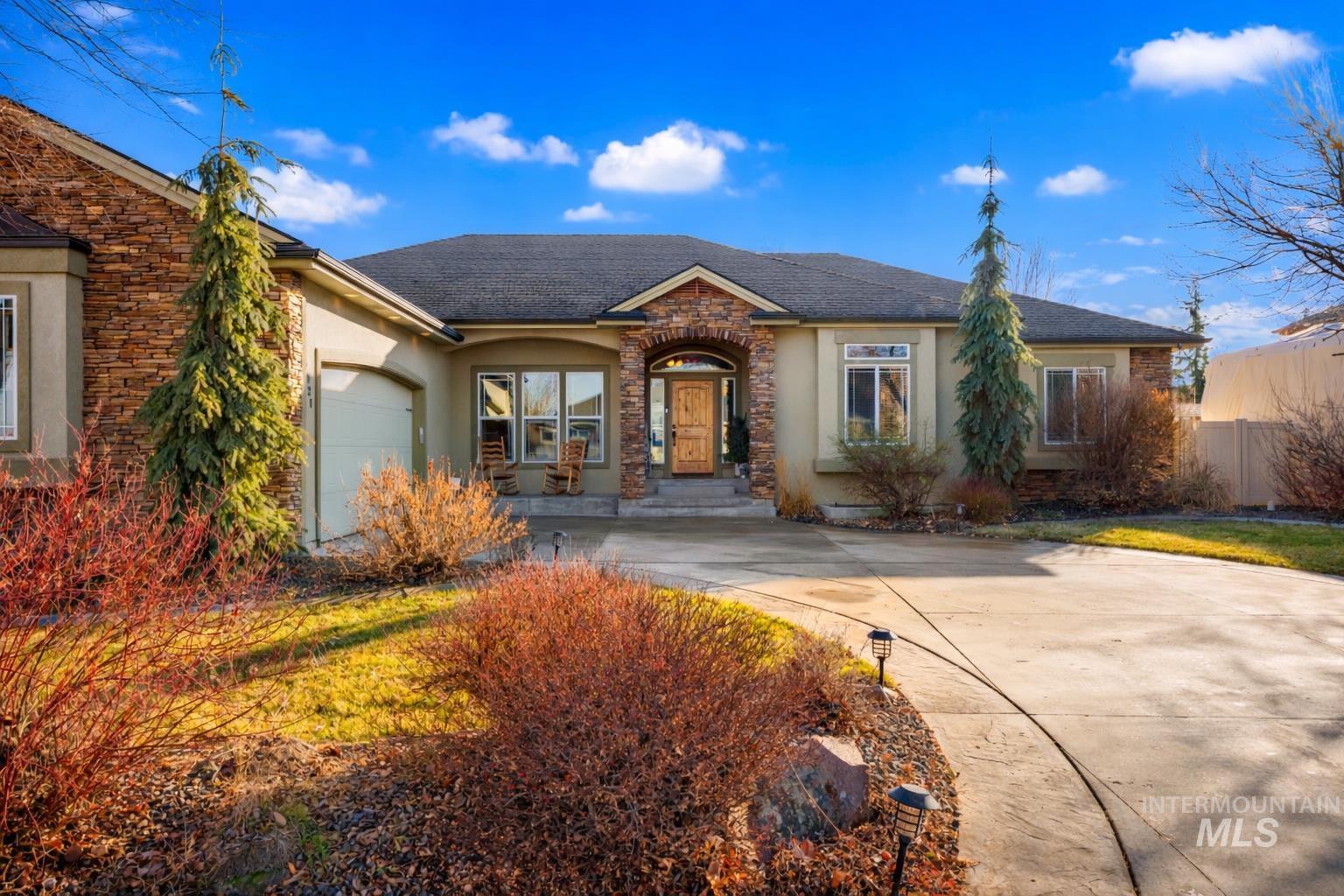 2021 W Sagwon Dr, Kuna, Idaho 83634, 5 Bedrooms, 3 Bathrooms, Residential For Sale, Price $848,333,MLS 98980934