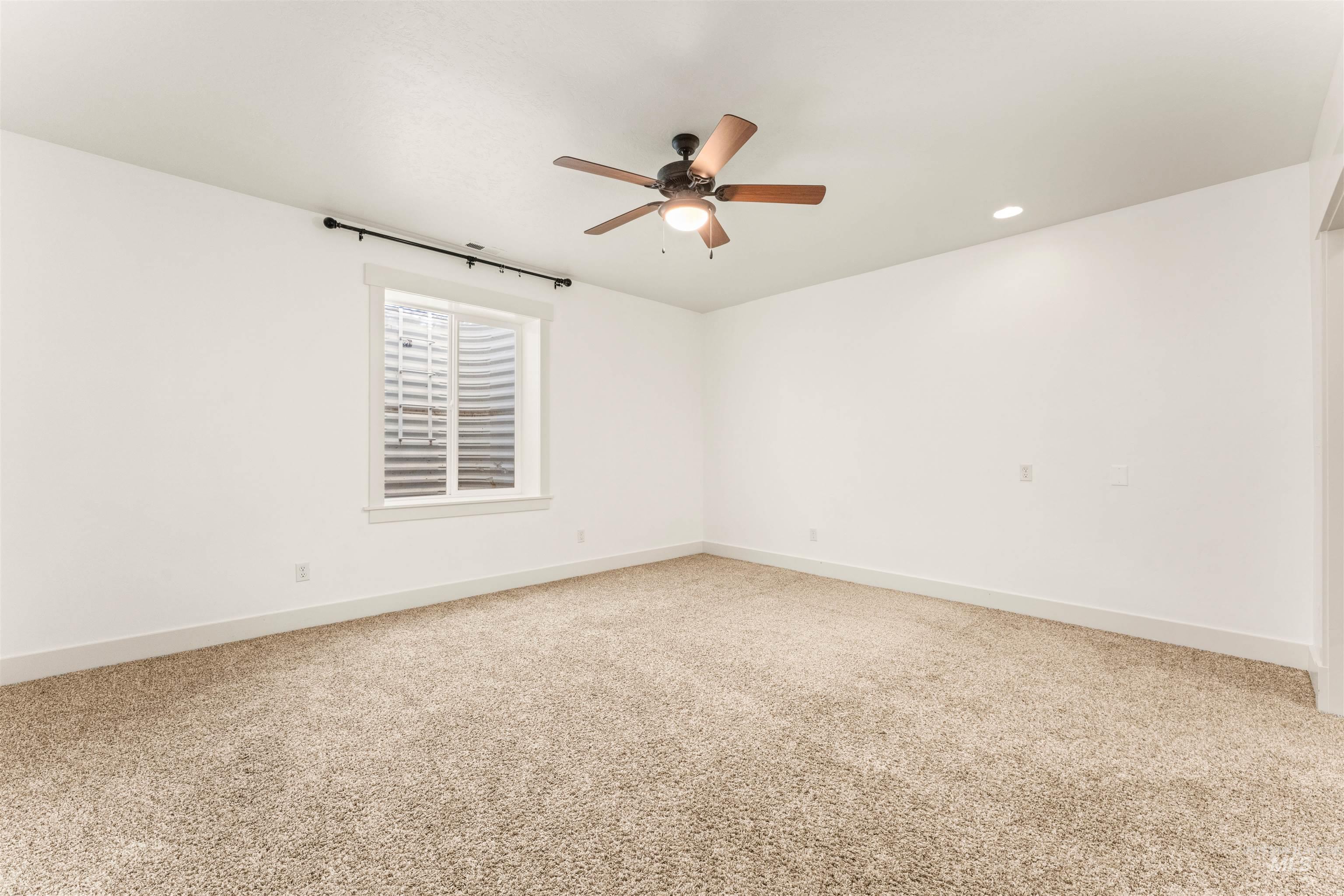 2021 W Sagwon Dr, Kuna, Idaho 83634, 5 Bedrooms, 3 Bathrooms, Residential For Sale, Price $848,333,MLS 98980934