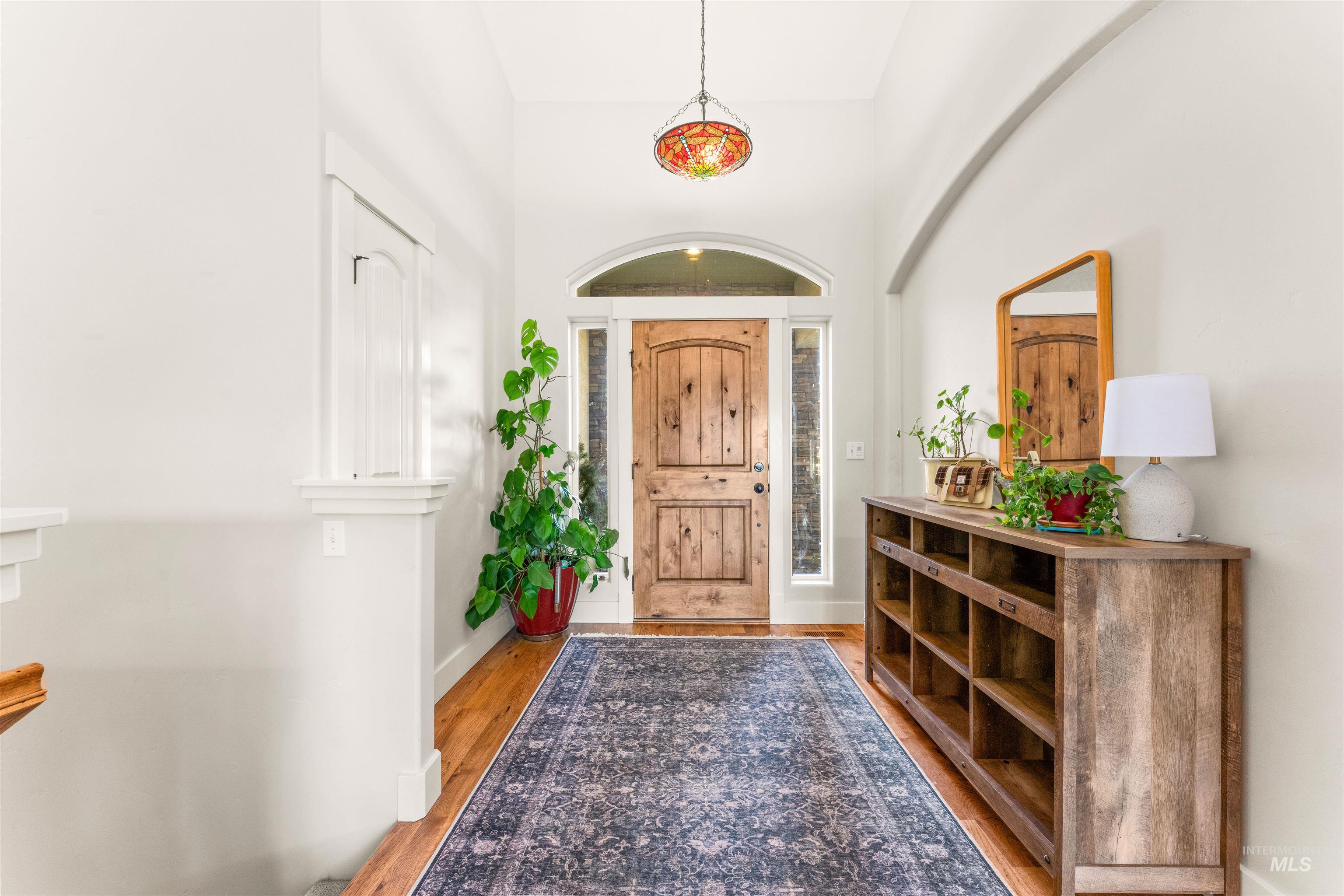 2021 W Sagwon Dr, Kuna, Idaho 83634, 5 Bedrooms, 3 Bathrooms, Residential For Sale, Price $848,333,MLS 98980934