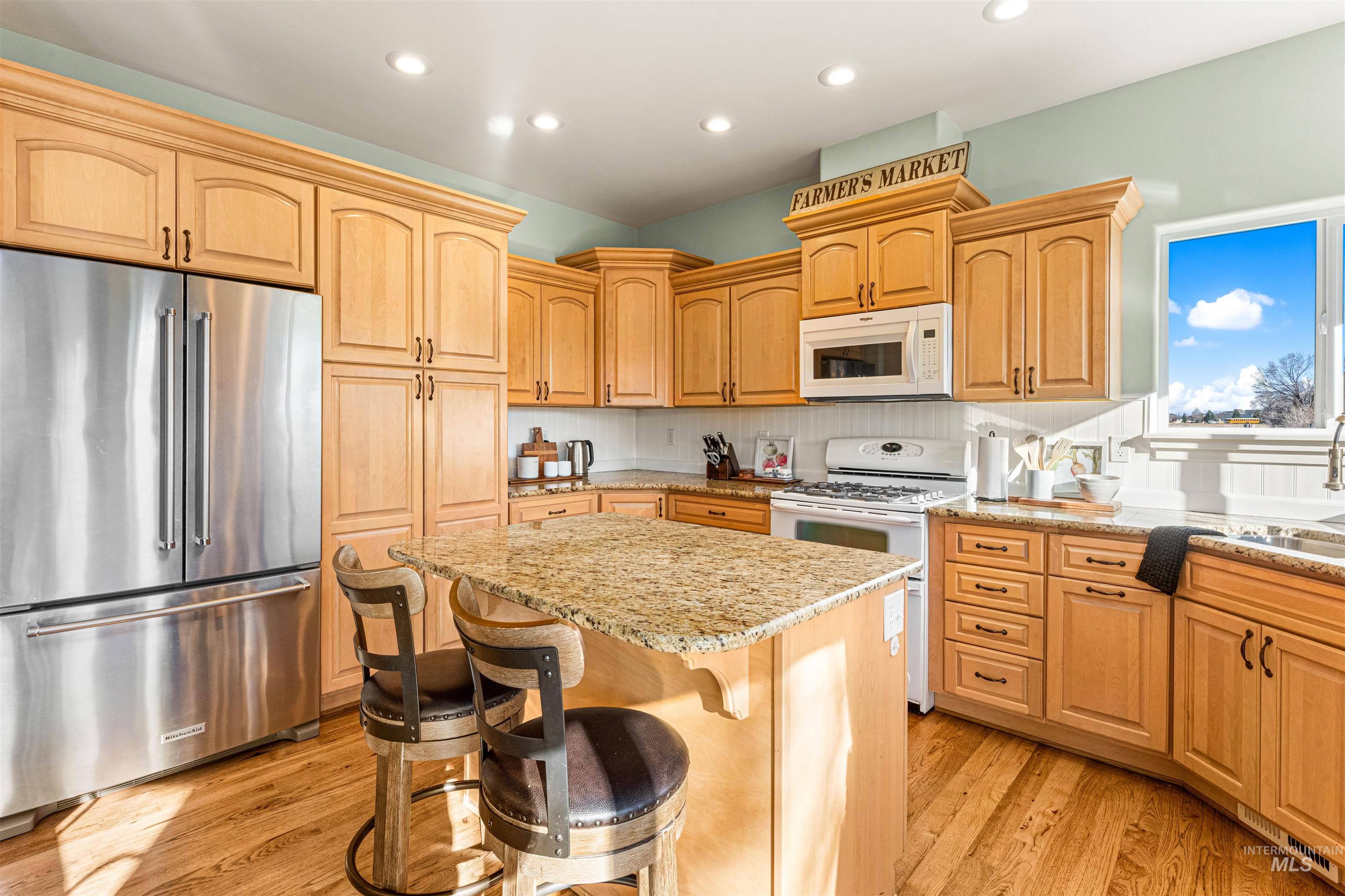 2021 W Sagwon Dr, Kuna, Idaho 83634, 5 Bedrooms, 3 Bathrooms, Residential For Sale, Price $848,333,MLS 98980934