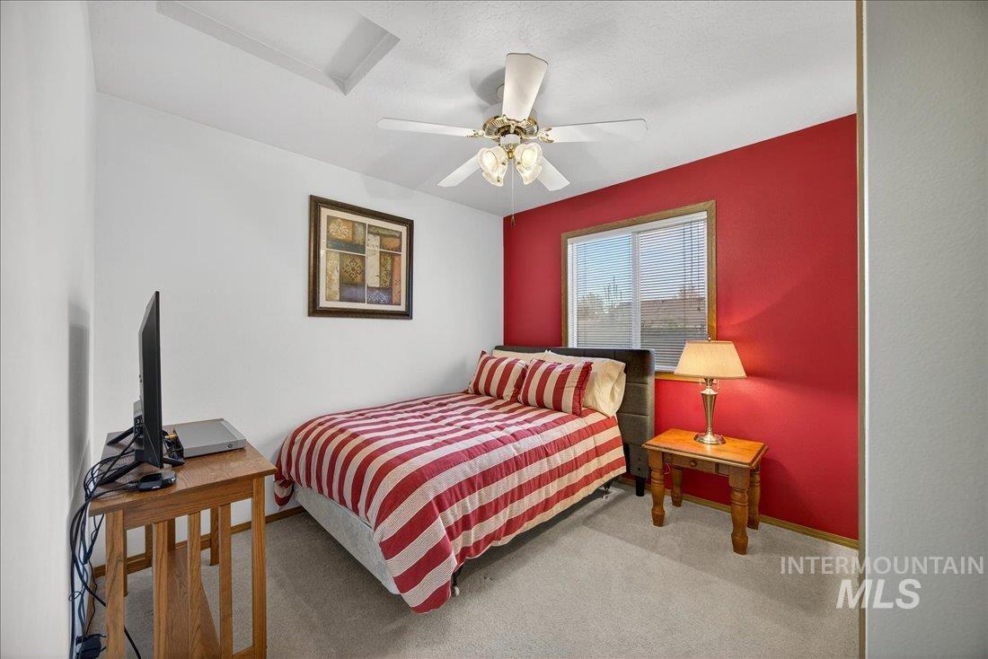 820 Valley, Middleton, Idaho 83644, 3 Bedrooms, 2 Bathrooms, Residential For Sale, Price $329,900,MLS 98980938