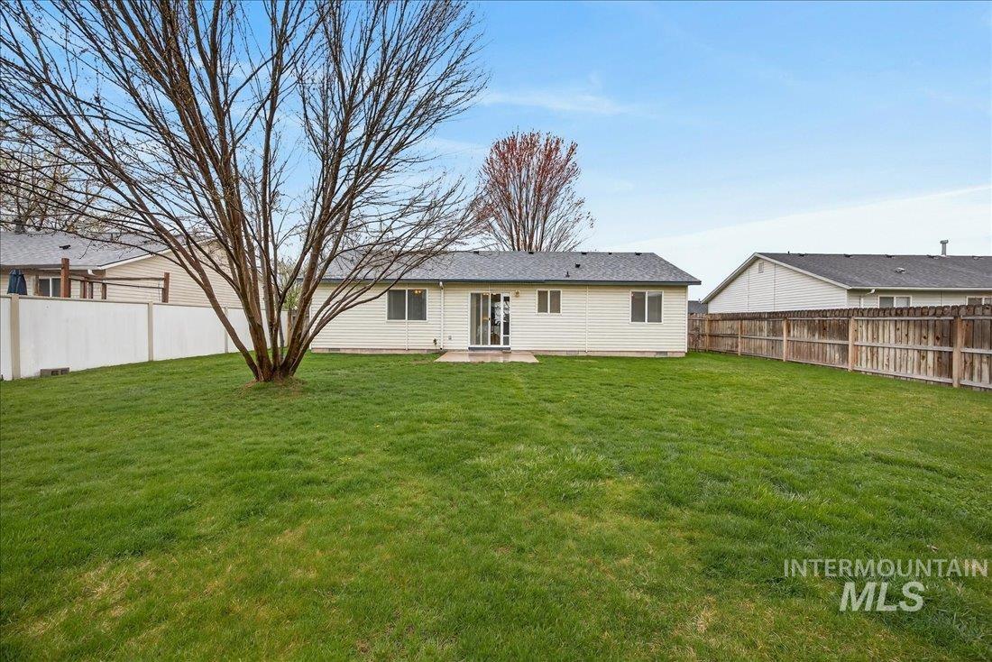 820 Valley, Middleton, Idaho 83644, 3 Bedrooms, 2 Bathrooms, Residential For Sale, Price $329,900,MLS 98980938