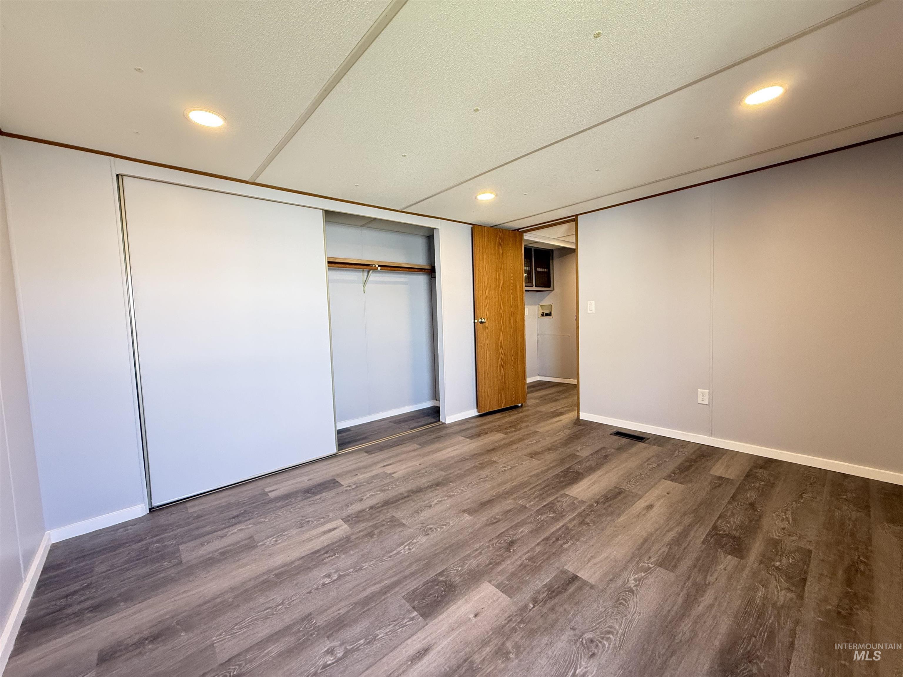 2015 6th Ave, Clarkston, Washington 99403, 2 Bedrooms, 2 Bathrooms, Residential For Sale, Price $80,000, 98980940