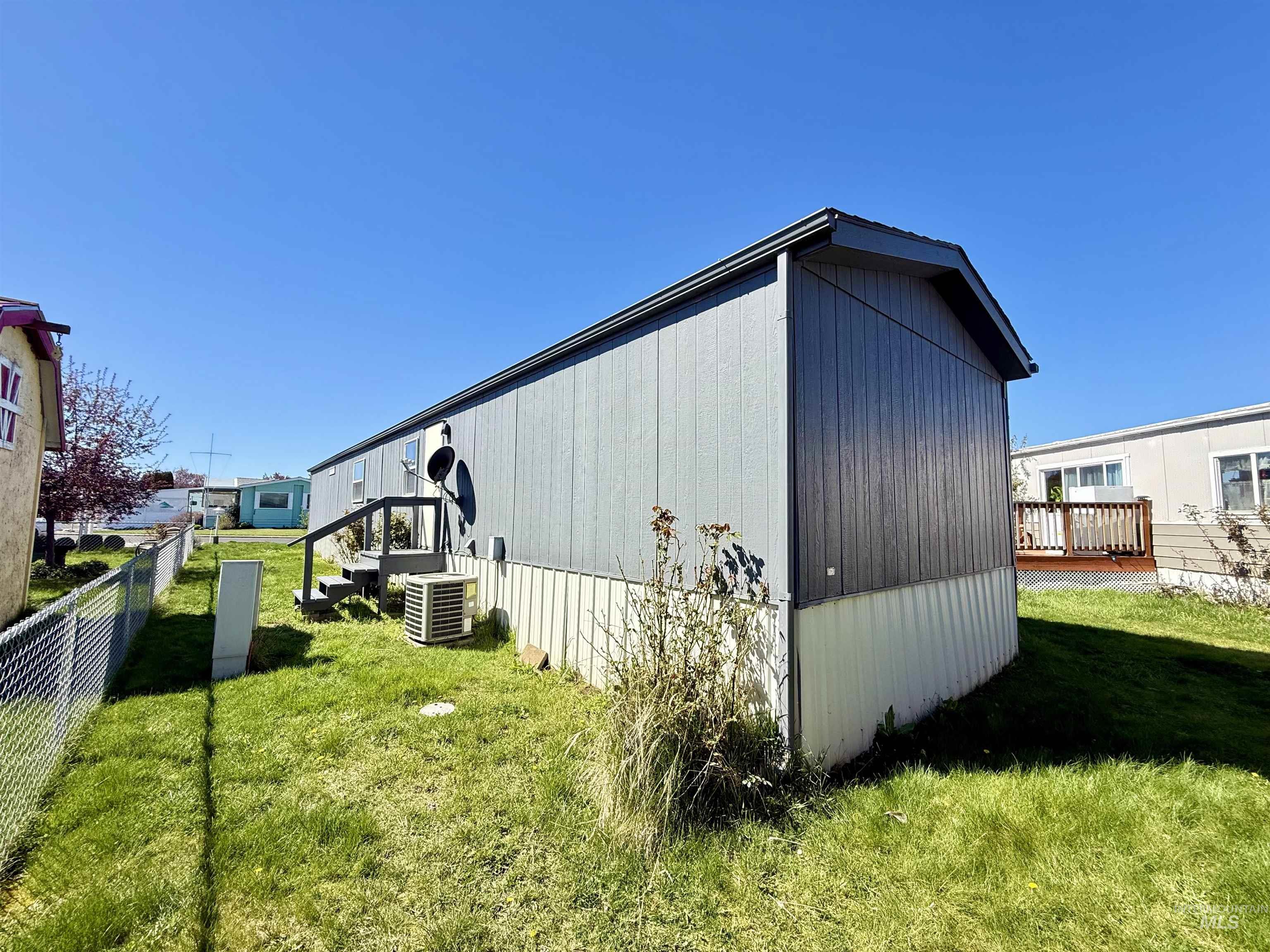 2015 6th Ave, Clarkston, Washington 99403, 2 Bedrooms, 2 Bathrooms, Residential For Sale, Price $80,000, 98980940