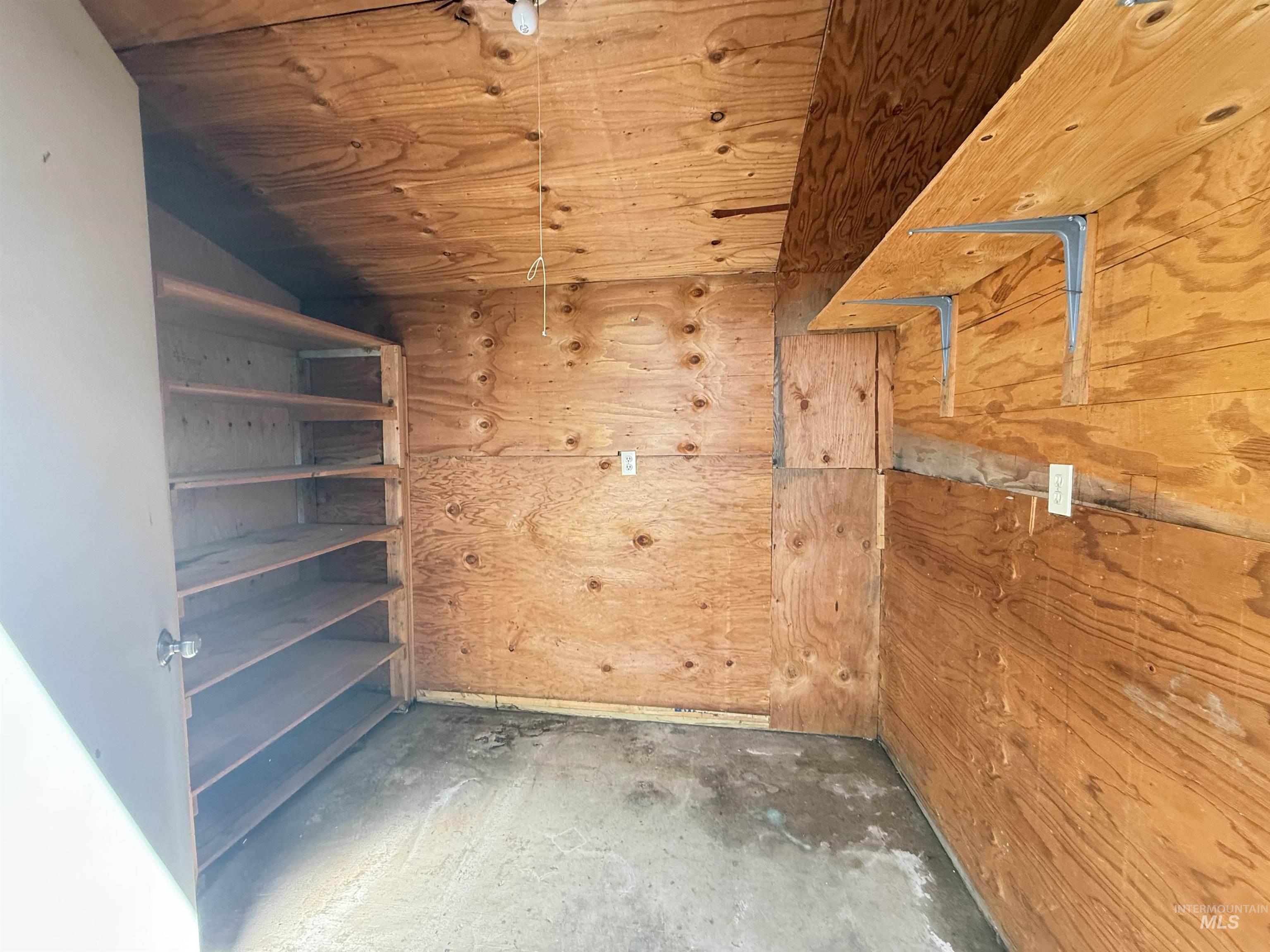 2015 6th Ave, Clarkston, Washington 99403, 2 Bedrooms, 2 Bathrooms, Residential For Sale, Price $80,000, 98980940